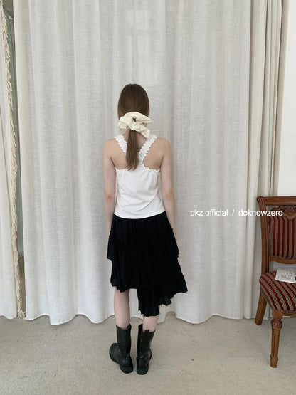DKZ OFFICIAL Lace Trim Bow Tie Camisole Top