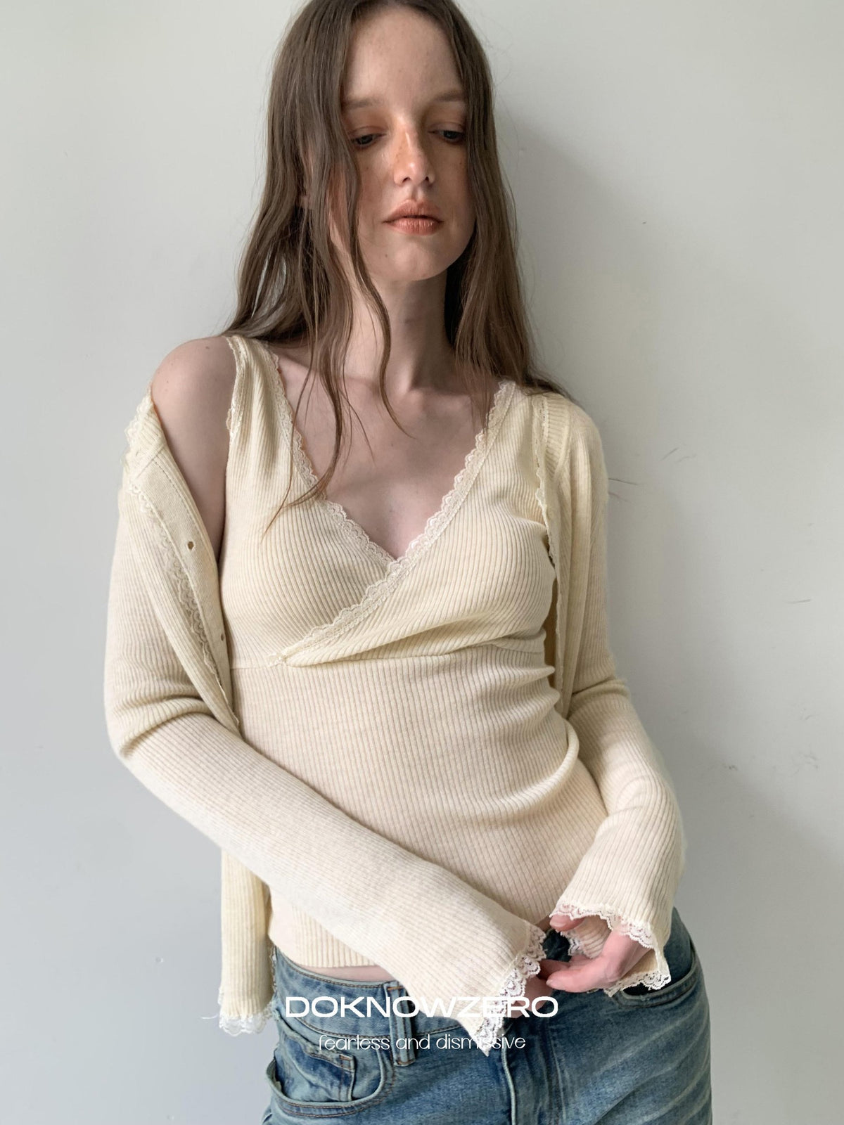 DKZ OFFICIAL Lace Trim Cross V-neck Two Piece Knit Women&