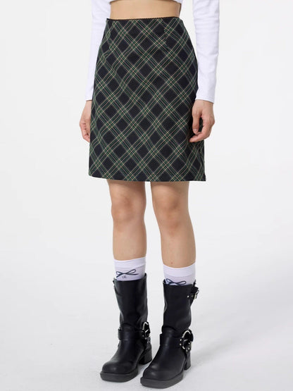 DKZ OFFICIAL Lace Trim Plaid Mid Waist Button A Line Women&