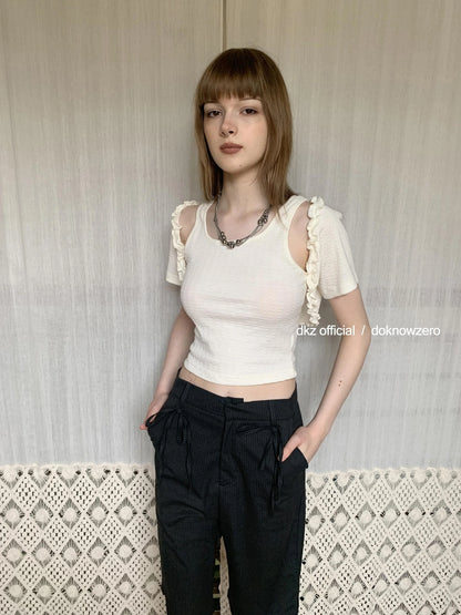 DKZ OFFICIAL Lace Trimmed Knit Camisole With Cropped Cardigan Set