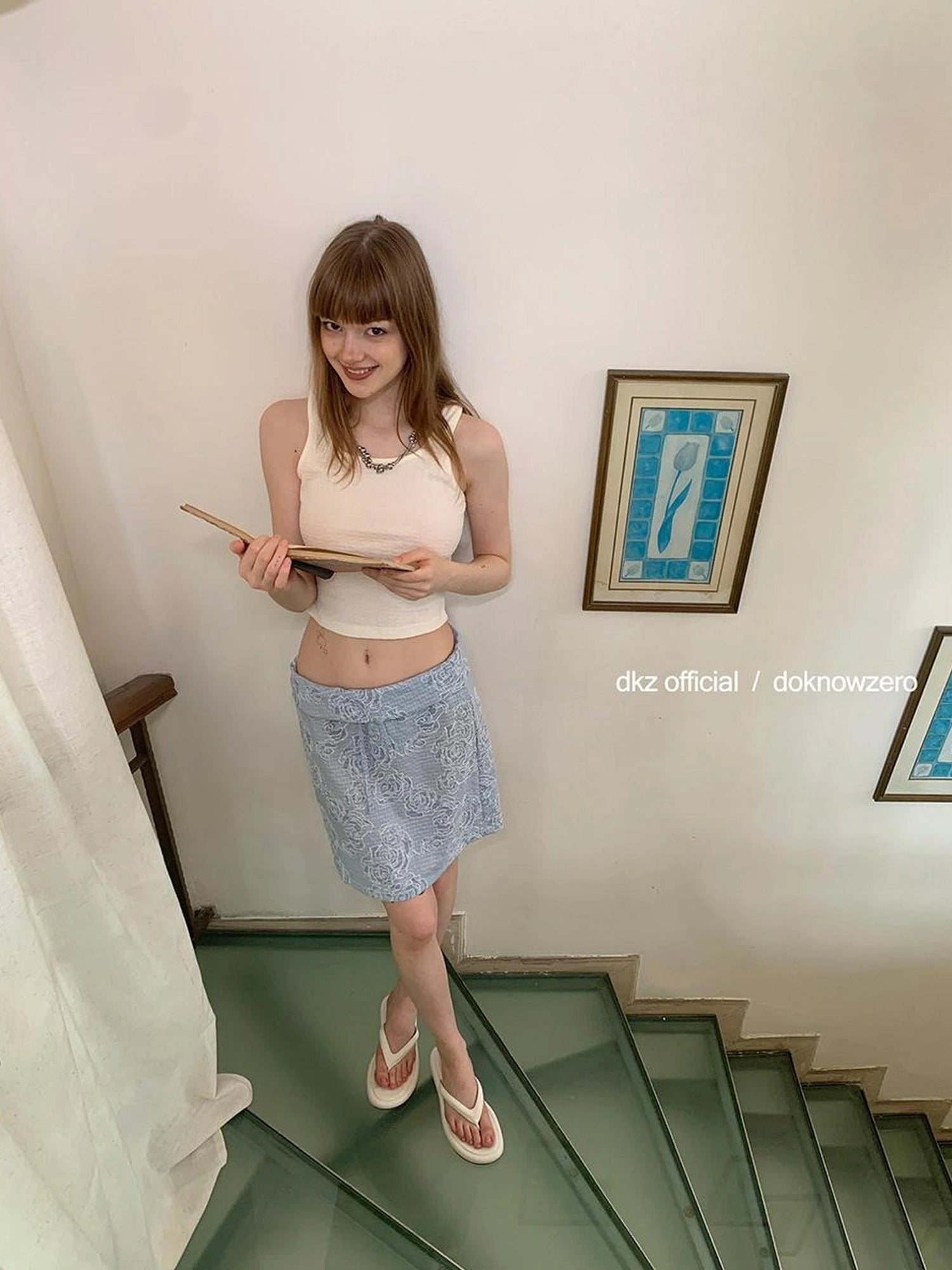 DKZ OFFICIAL Lace Trimmed Knit Camisole With Cropped Cardigan Set
