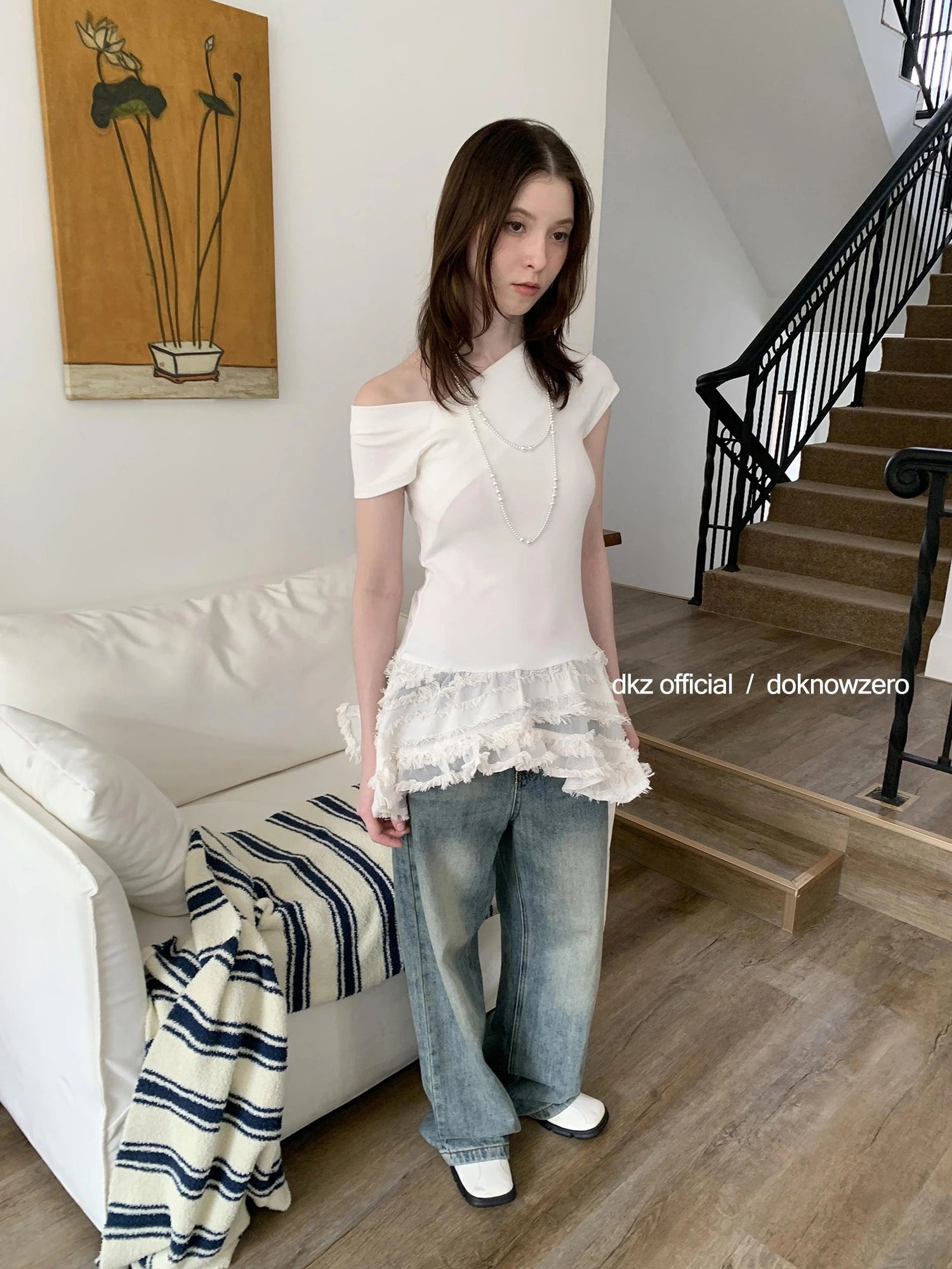 DKZ OFFICIAL Lace Trimmed White Asymmetric Hem Summer Dress