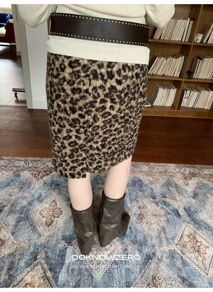 DKZ_OFFICIAL_Leopard_Print_Fuzzy_Retro_Straight_Mid_Waist_Women&