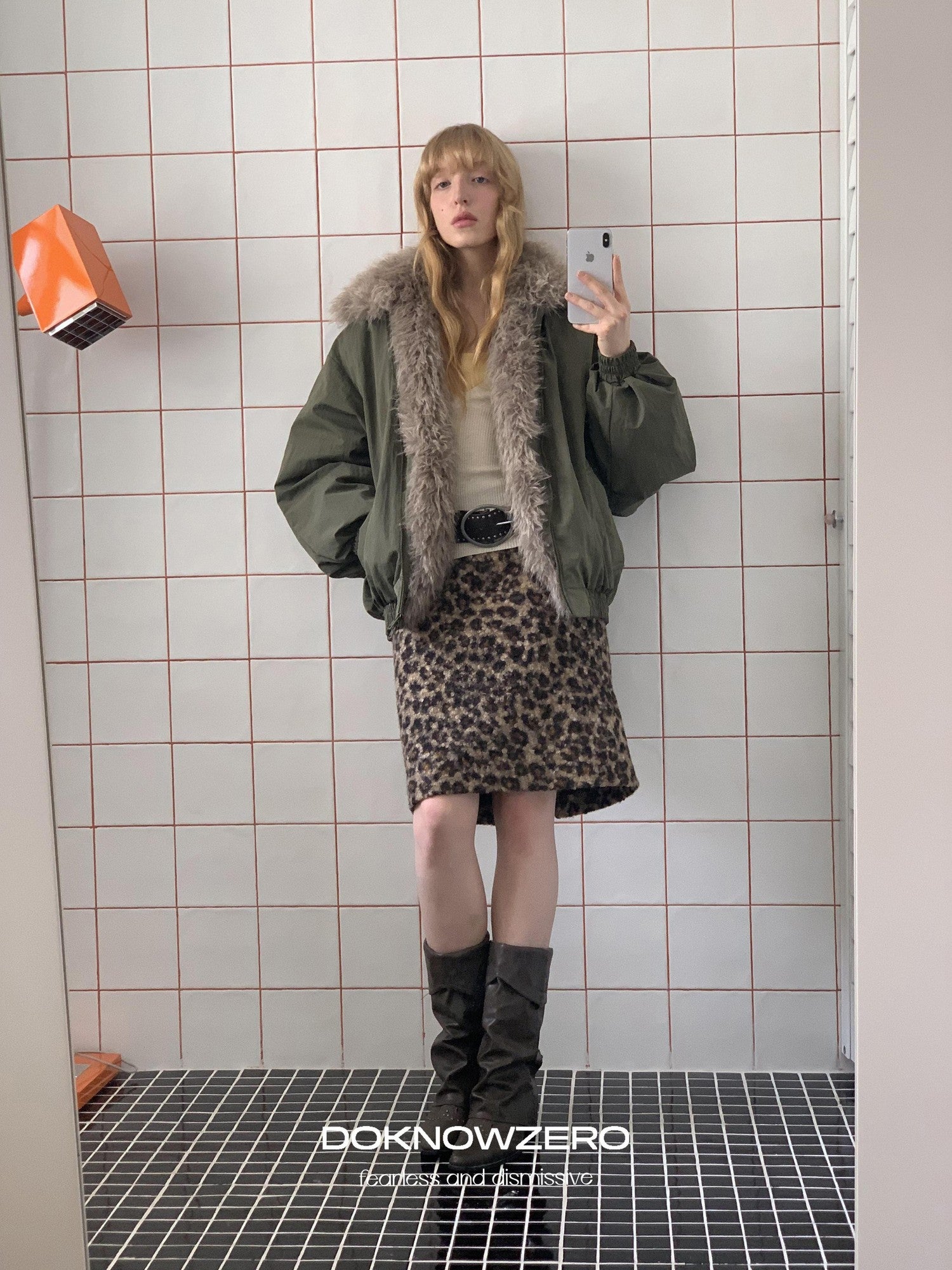 DKZ OFFICIAL Leopard Print Fuzzy Retro Straight Mid Waist Women&