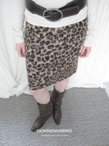 DKZ OFFICIAL Leopard Print Fuzzy Retro Straight Mid Waist Women&