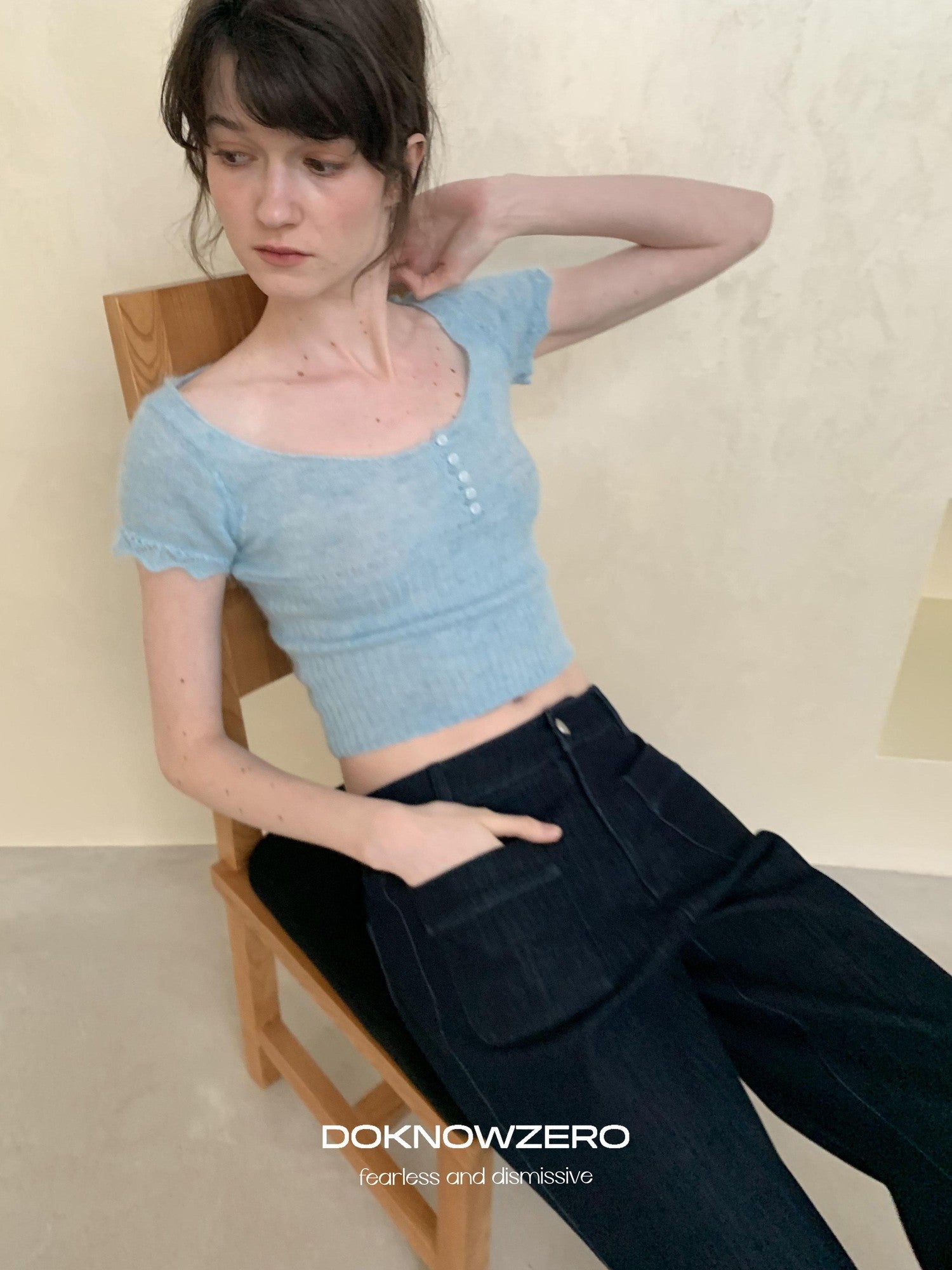 DKZ OFFICIAL Light Blue U Neck Knit Slim Fit Cropped Women&