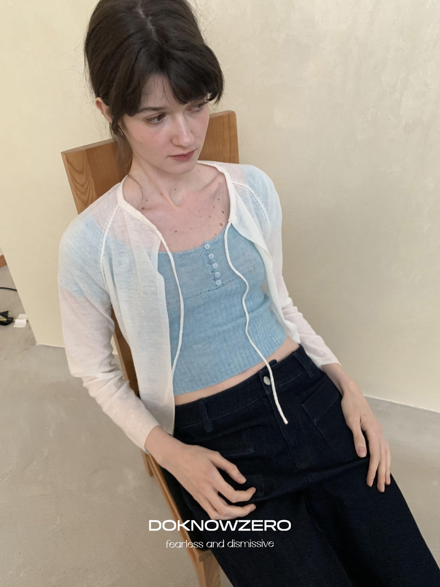 DKZ OFFICIAL Light Blue U Neck Knit Slim Fit Cropped Women&