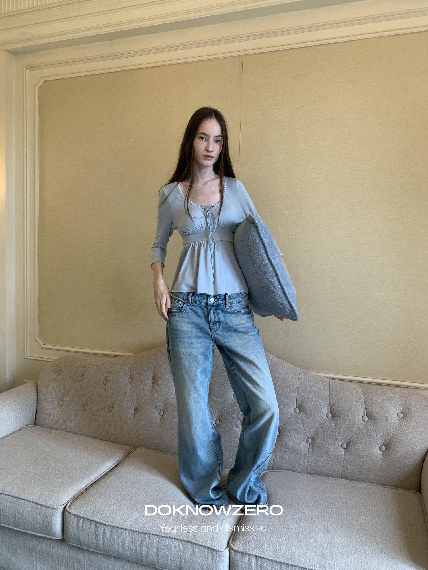 DKZ OFFICIAL Light Blue Washed Micro Flare Button Fly Women&