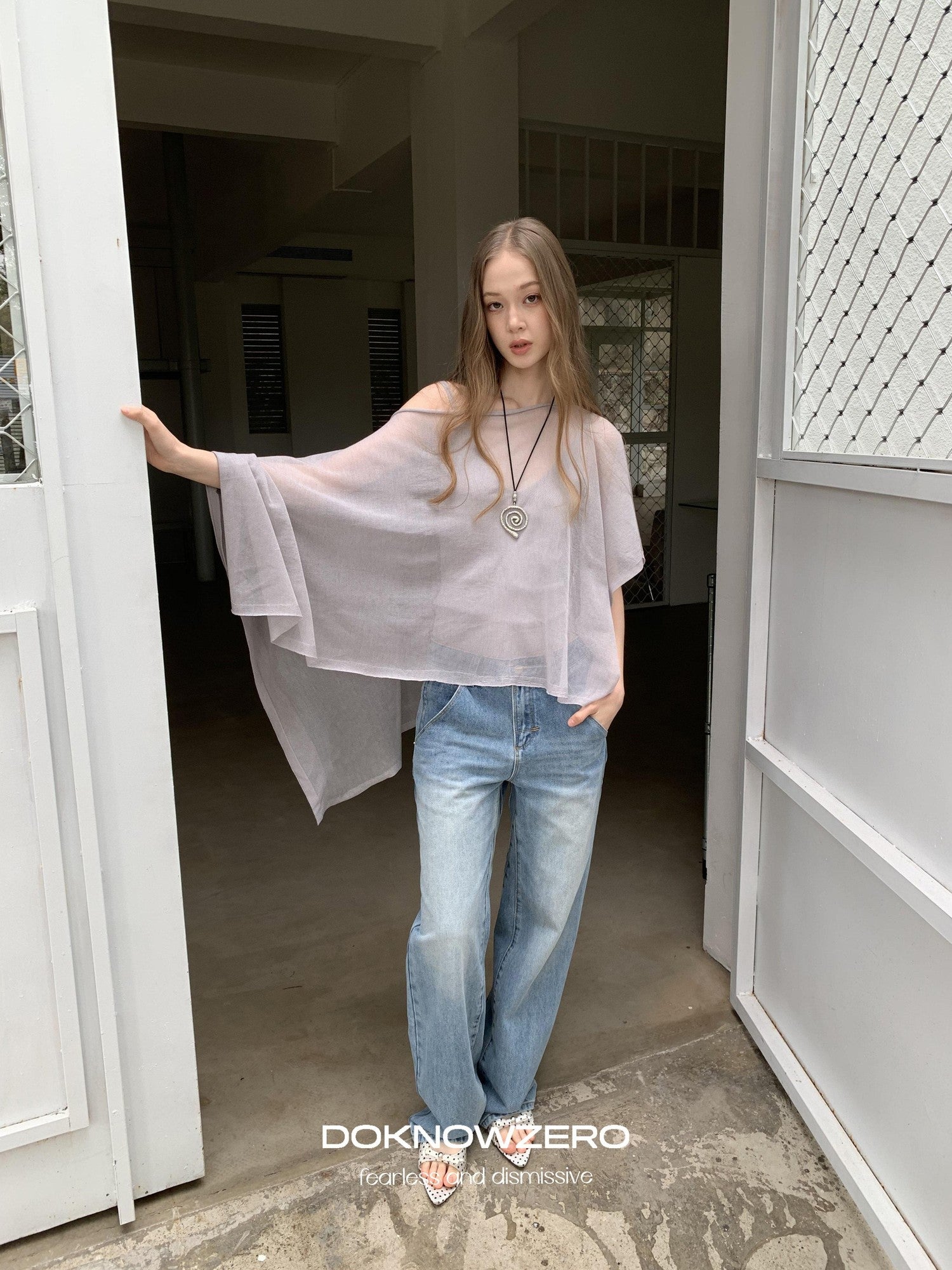 DKZ OFFICIAL Light Gray Knitted Capelet Two Piece Women&