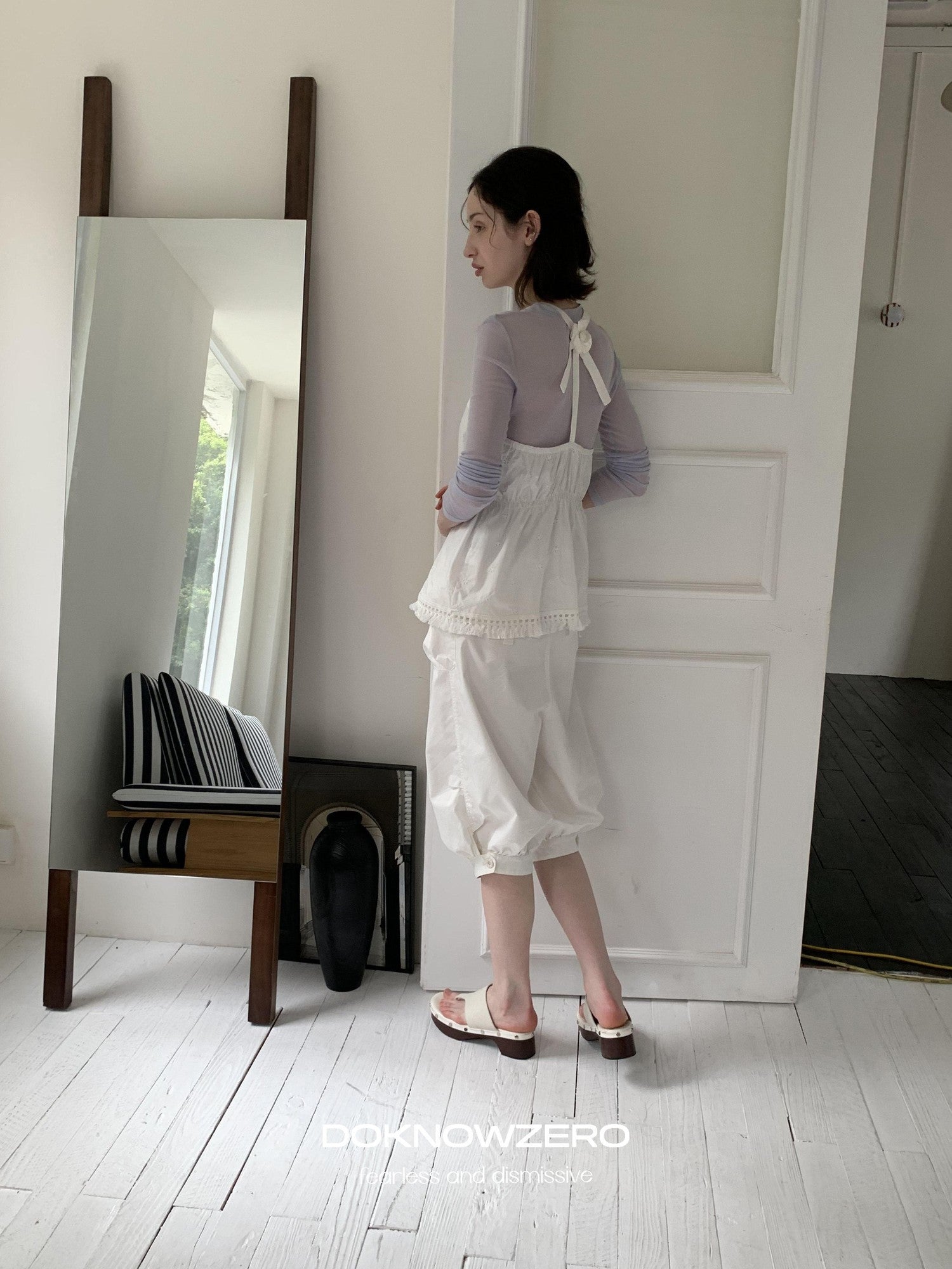DKZ OFFICIAL Lightweight Semi Sheer Slim Fit Women&