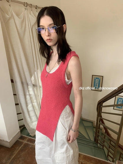 DKZ OFFICIAL Long U Neck Slit Knit Vest