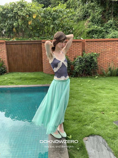 Lustrous Vintage Voluminous Mid Rise Elastic Waist Women&
