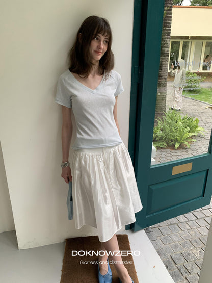 Lustrous Vintage Voluminous Mid Rise Elastic Waist Women&