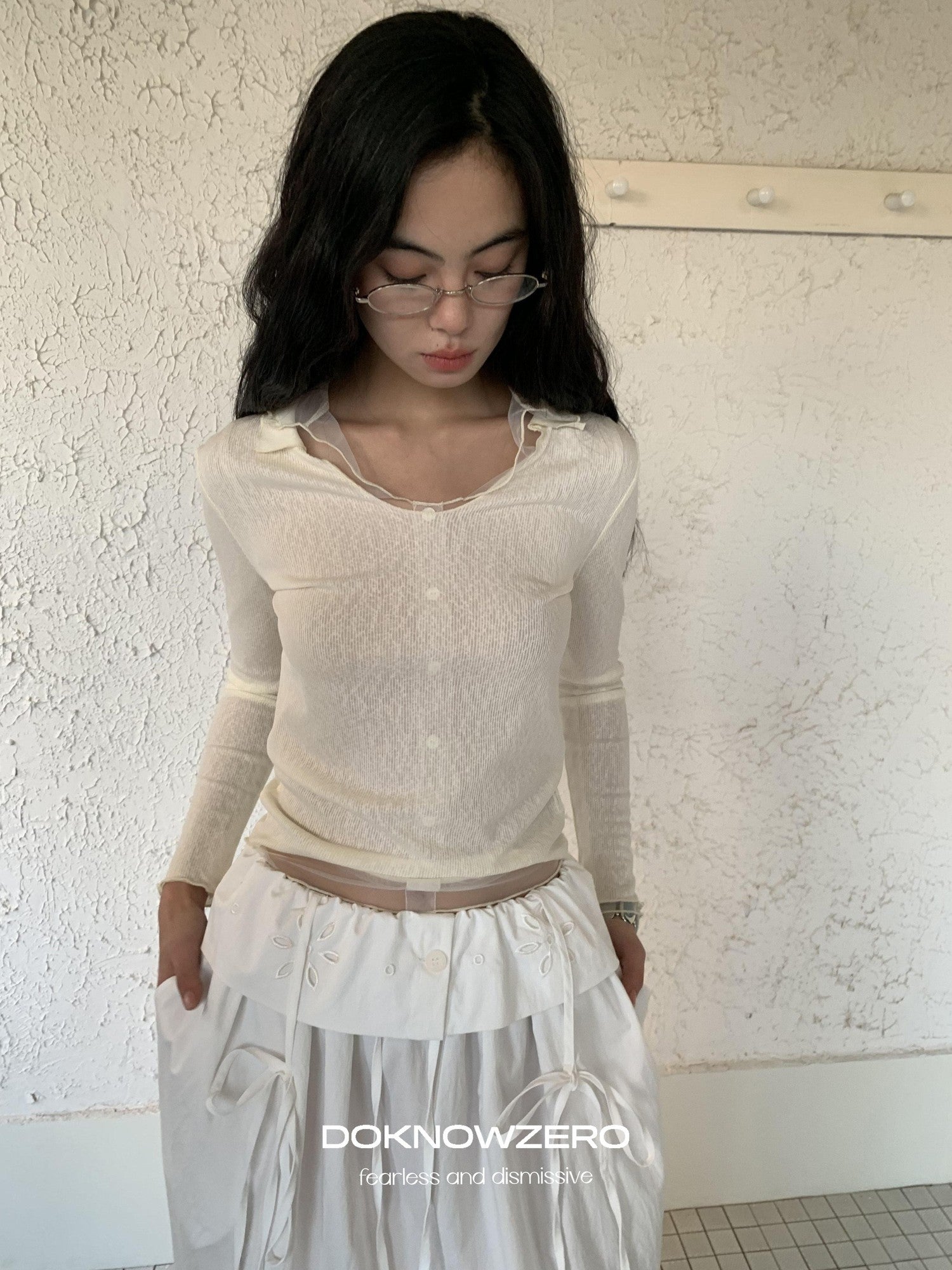 DKZ OFFICIAL Mesh V-neck Knit Hooded Two Piece Women&