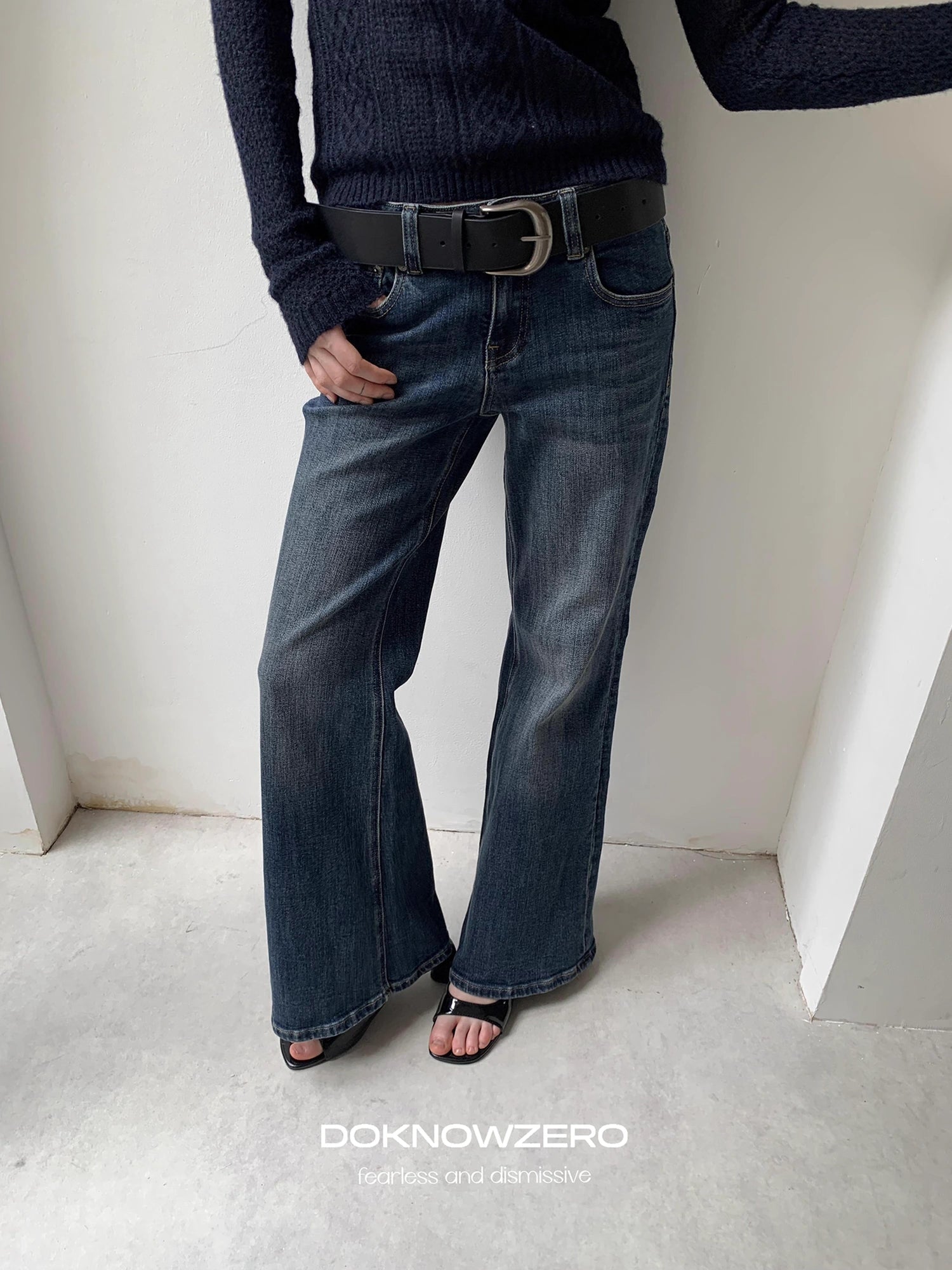 DKZ_OFFICIAL_Mid_Rise_Vintage_Straight_Leg_Jeans_In_Dark_Blue_MISSTT