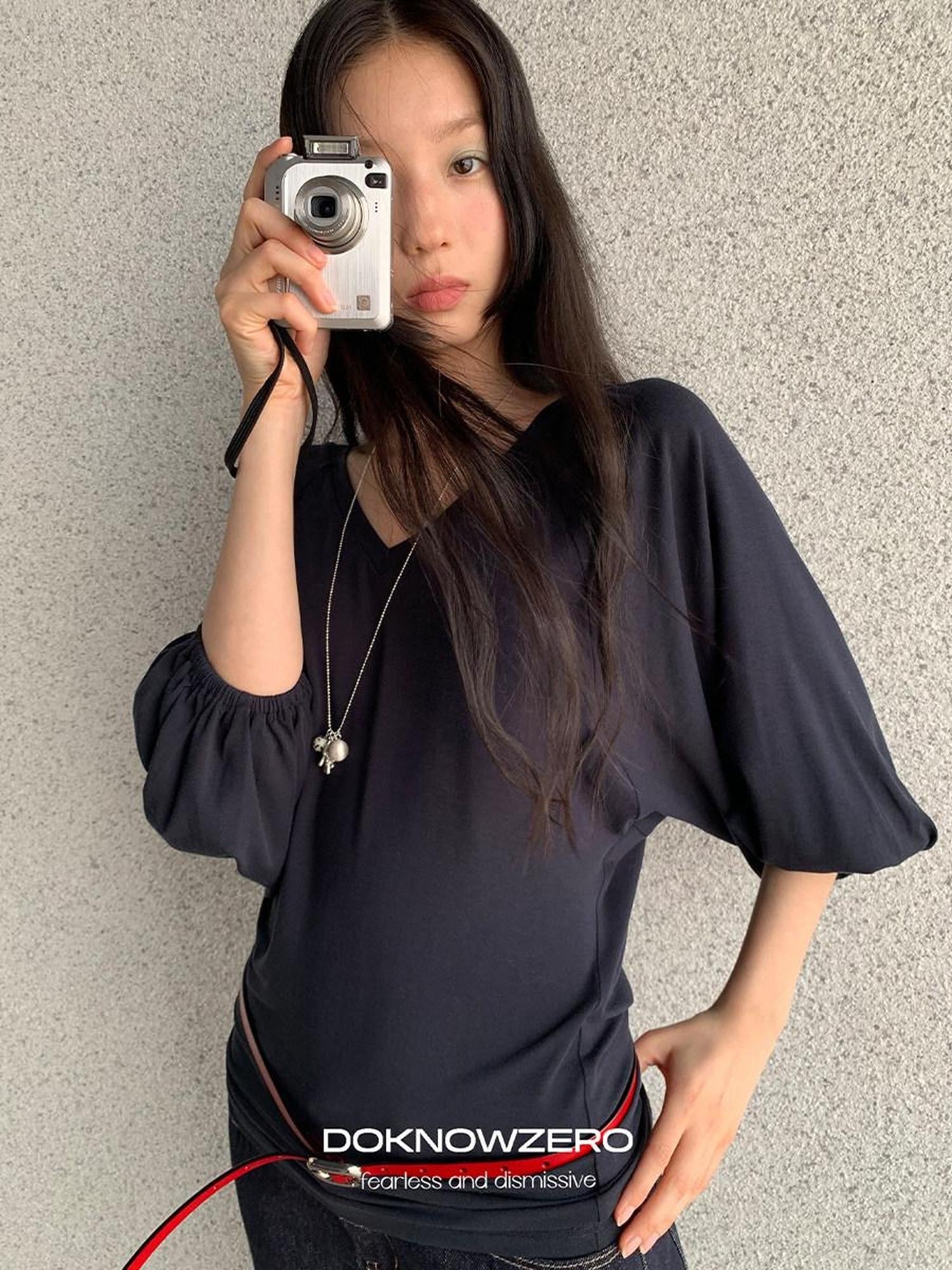 DKZ OFFICIAL Navy V-neck Lantern Sleeve Slim Women&