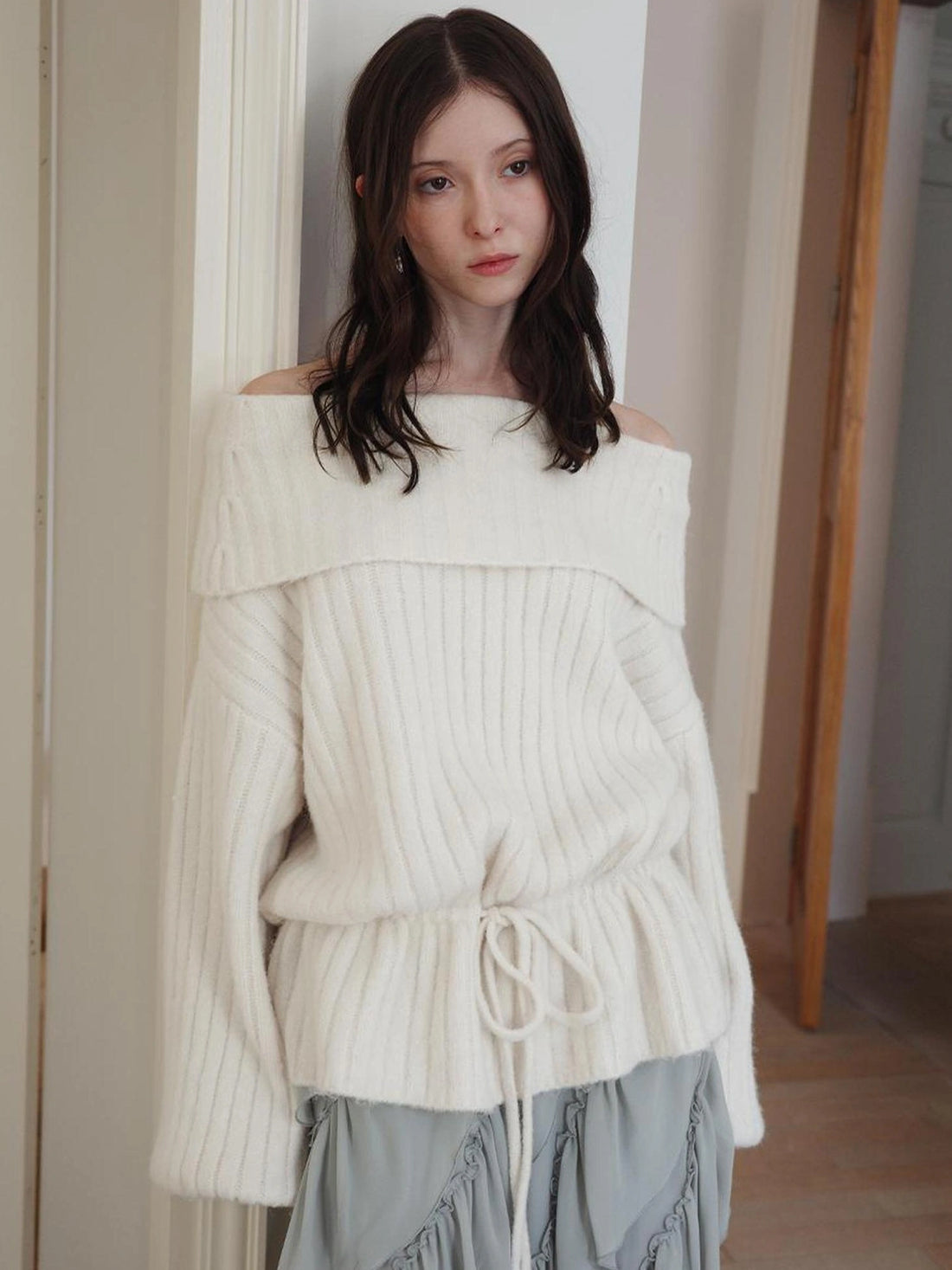 DKZ OFFICIAL Off Shoulder Knit Bow Tie Sweater