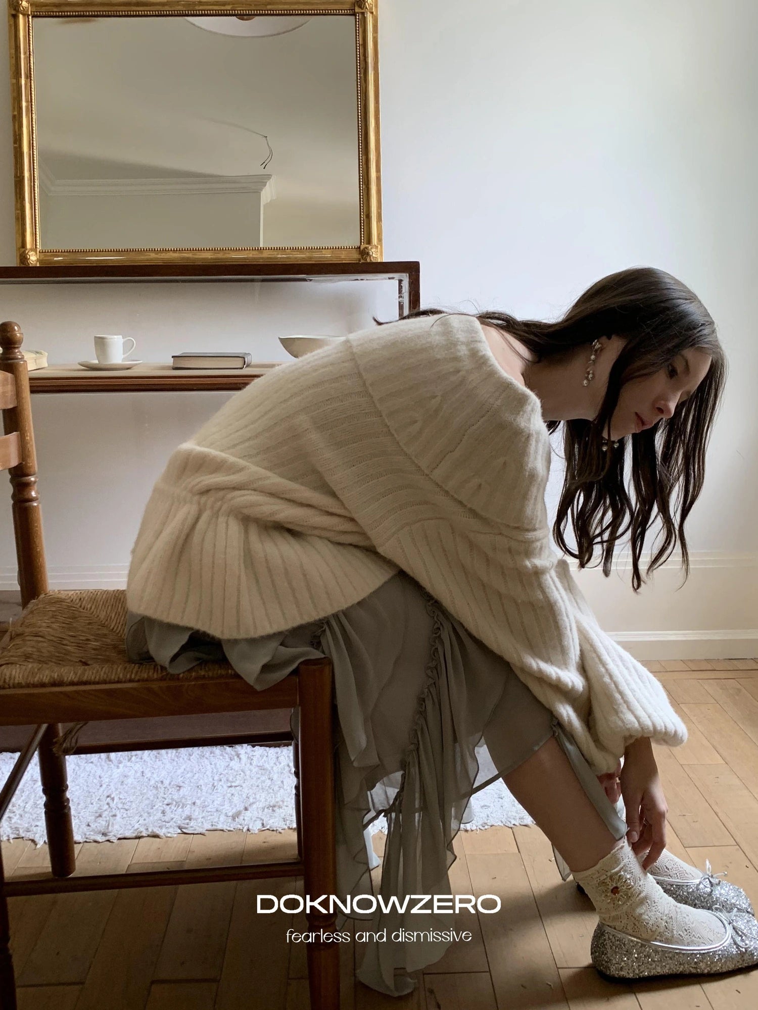 DKZ OFFICIAL Off Shoulder Knit Bow Tie Sweater