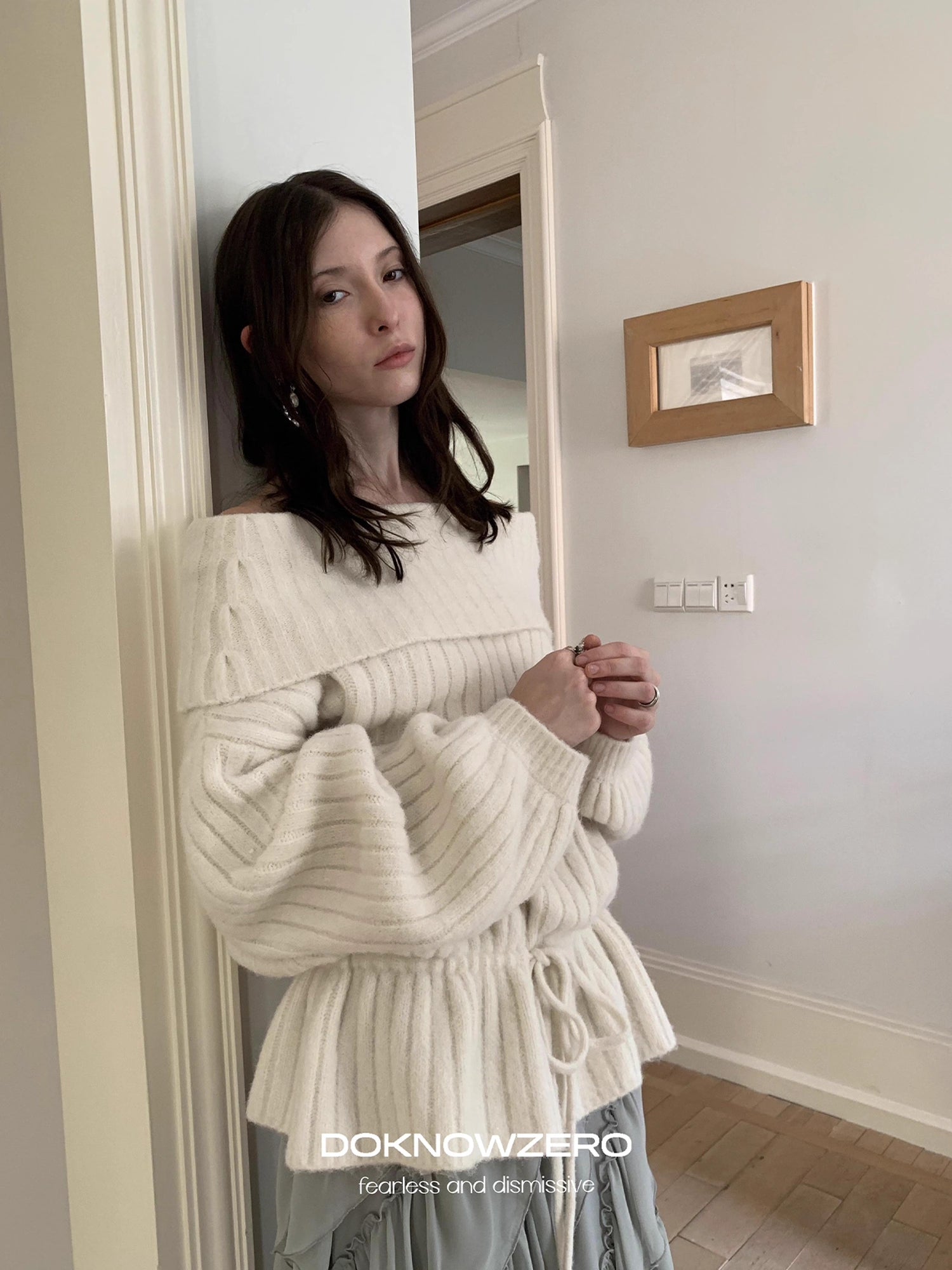 DKZ_OFFICIAL_Off_Shoulder_Knit_Bow_Tie_Sweater_MISSTT