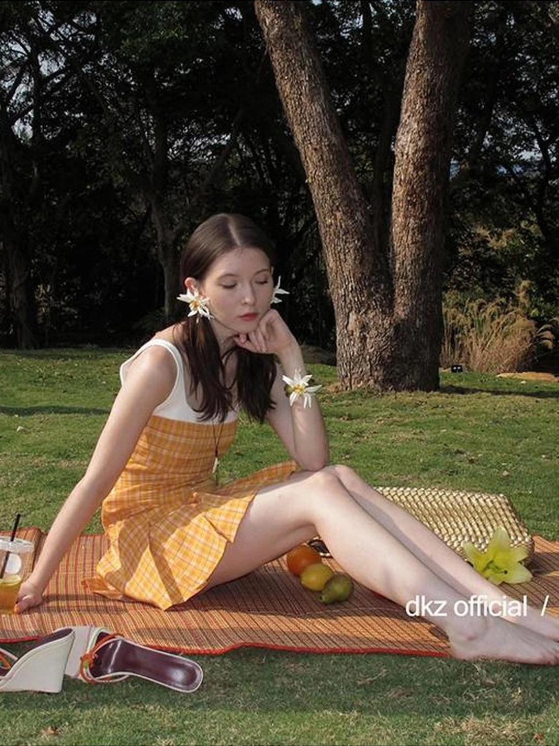 DKZ OFFICIAL Orange Plaid Strappy Midi Dress With Pleated Skirt