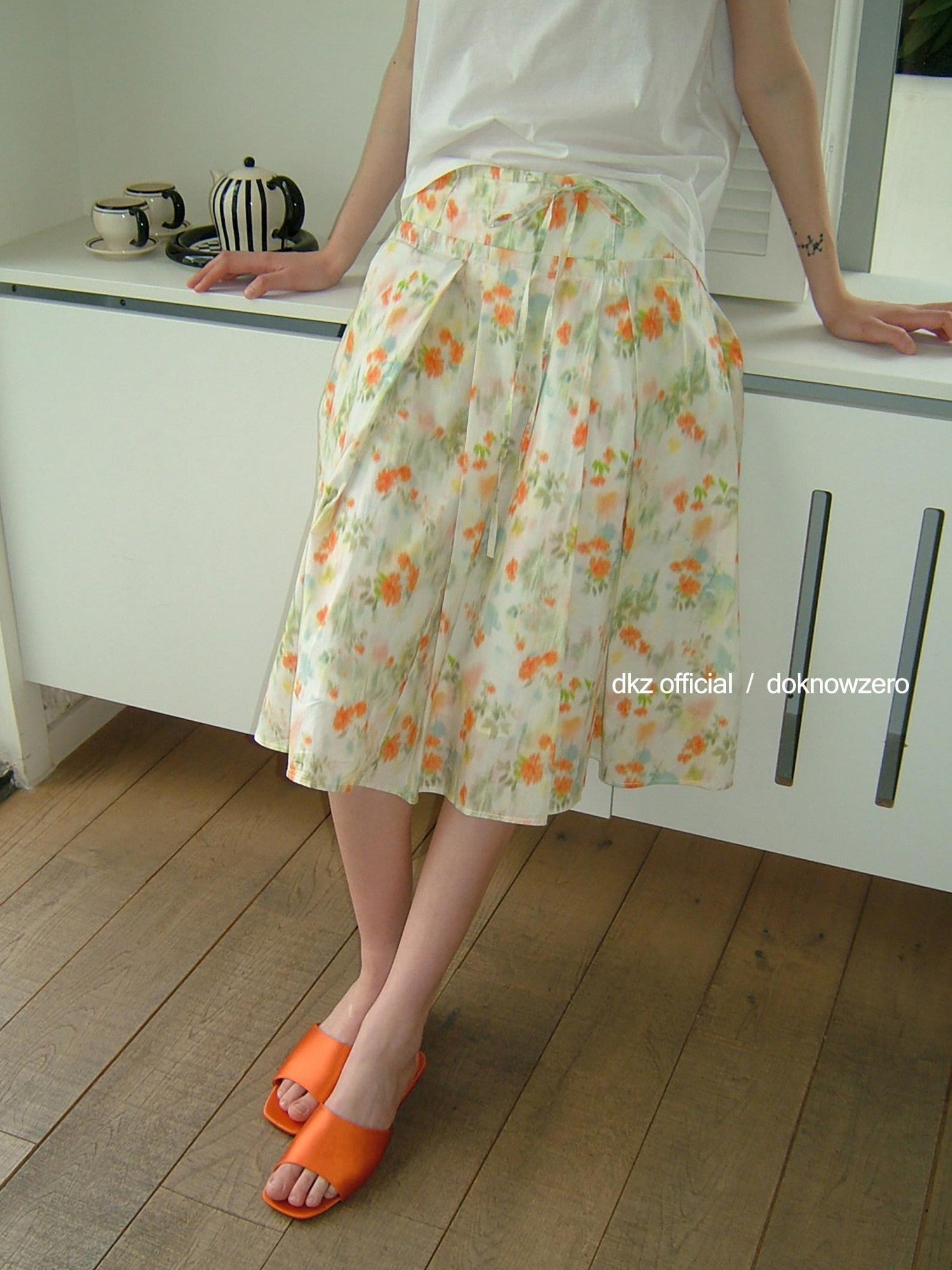 DKZ OFFICIAL Orange Retro Pleated Printed A Line Loose Women&