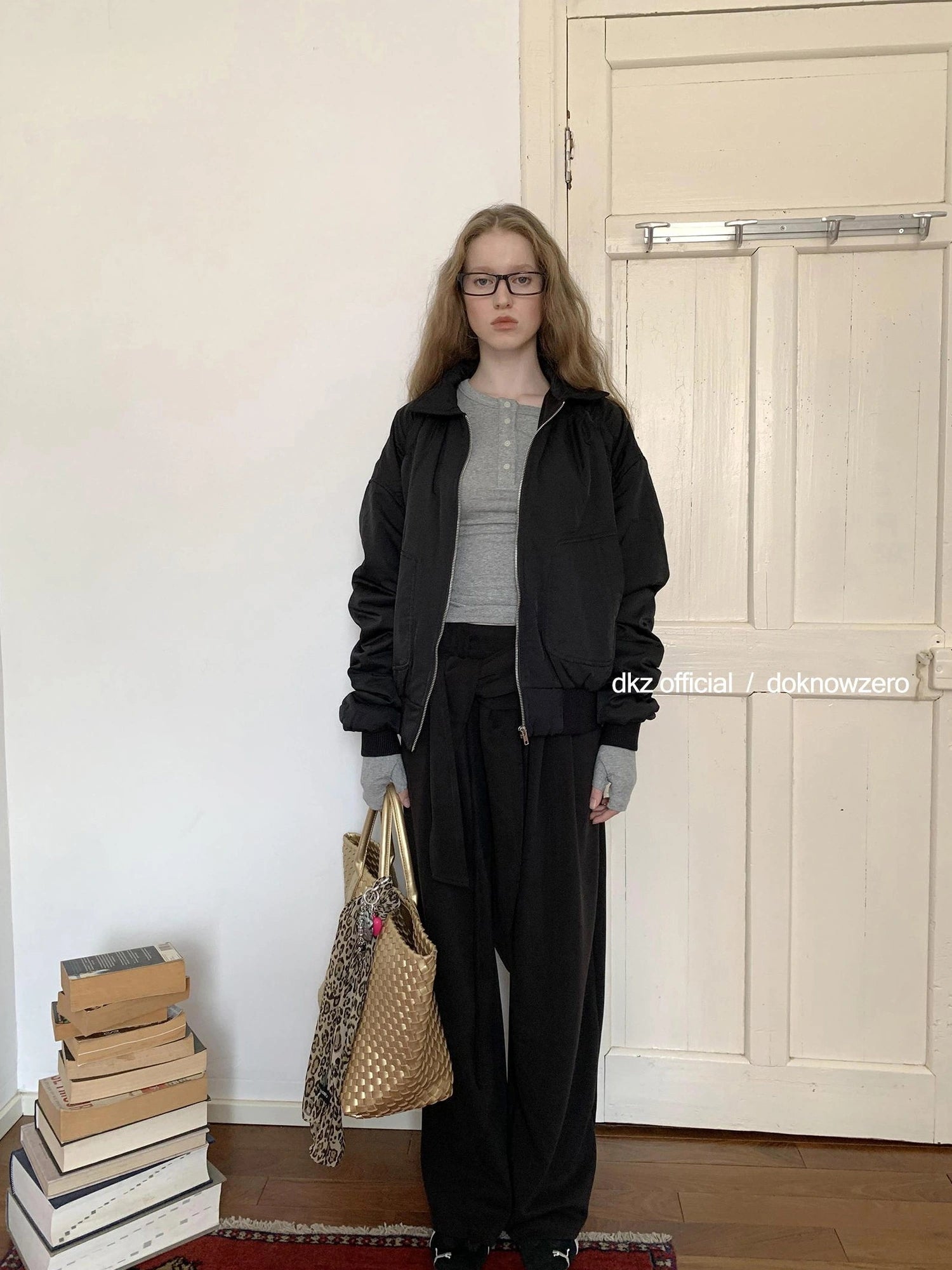DKZ OFFICIAL Oversized Black Letter Print Nylon Padded Jacket