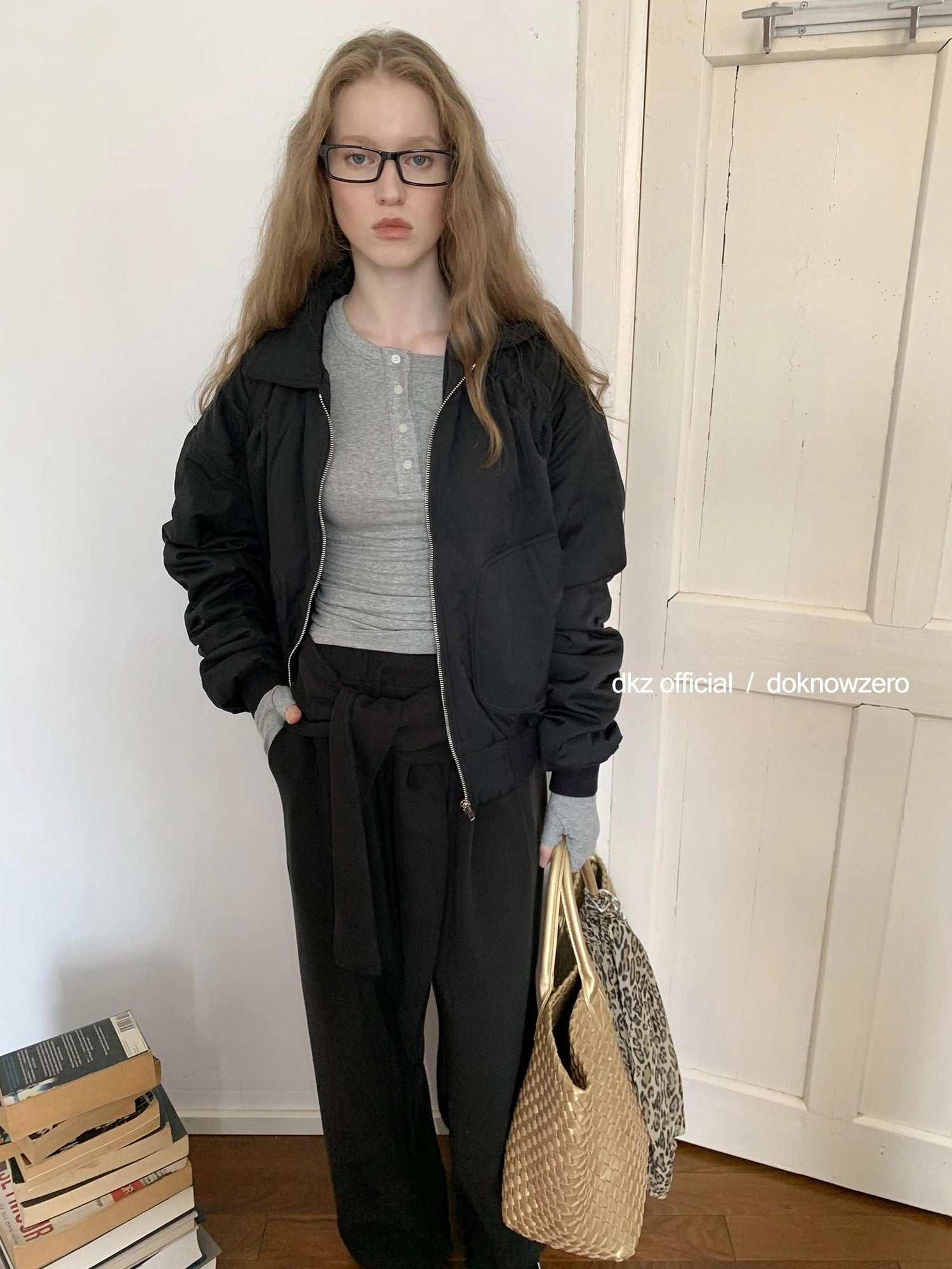 DKZ OFFICIAL Oversized Black Letter Print Nylon Padded Jacket
