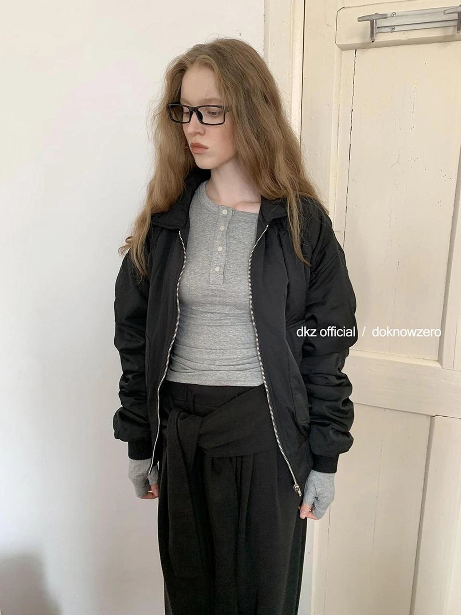 DKZ OFFICIAL Oversized Black Letter Print Nylon Padded Jacket
