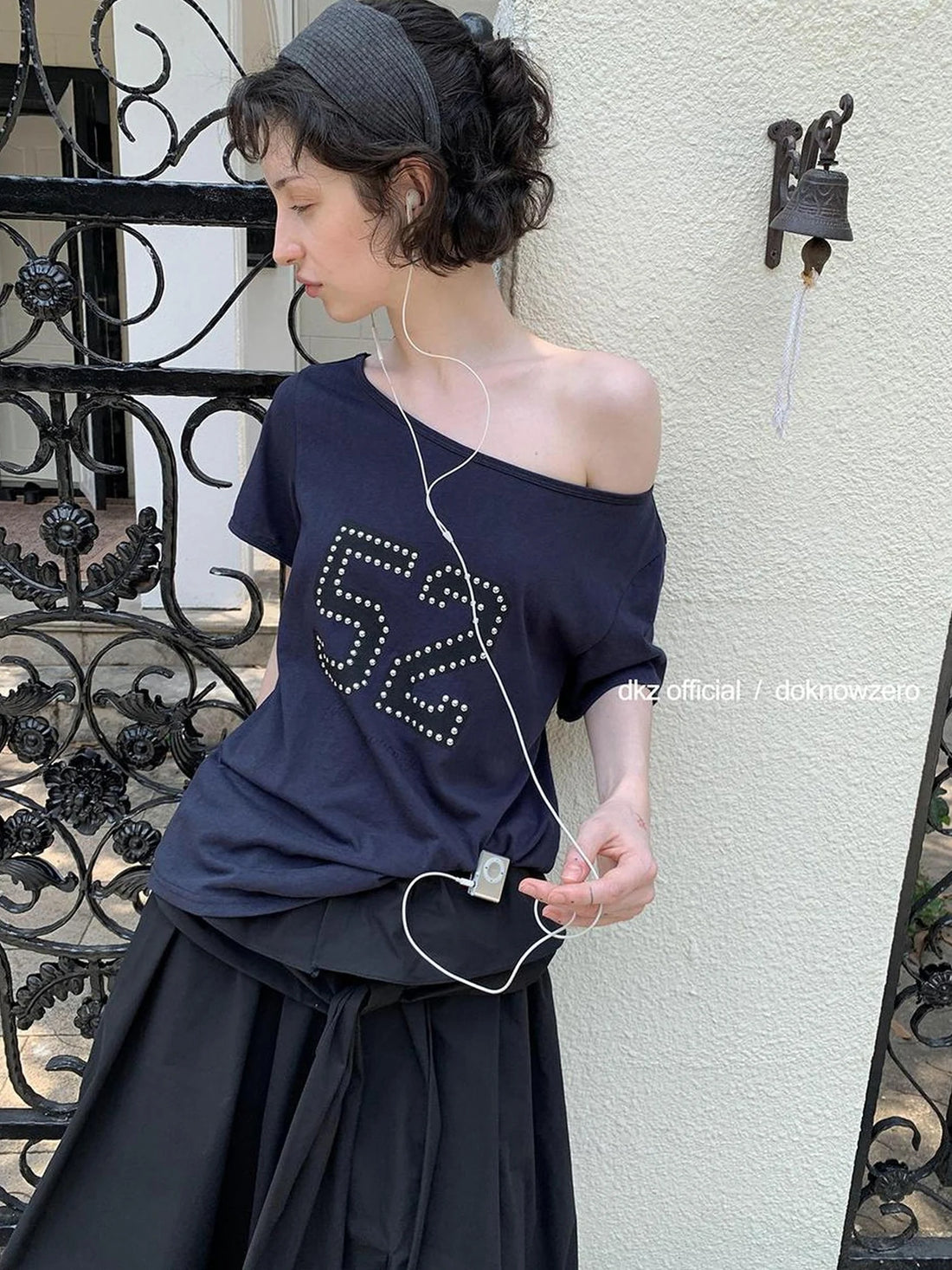 DKZ OFFICIAL Oversized Studded Print Crew Neck T-shirt