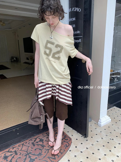 DKZ OFFICIAL Oversized Studded Print Crew Neck T-shirt