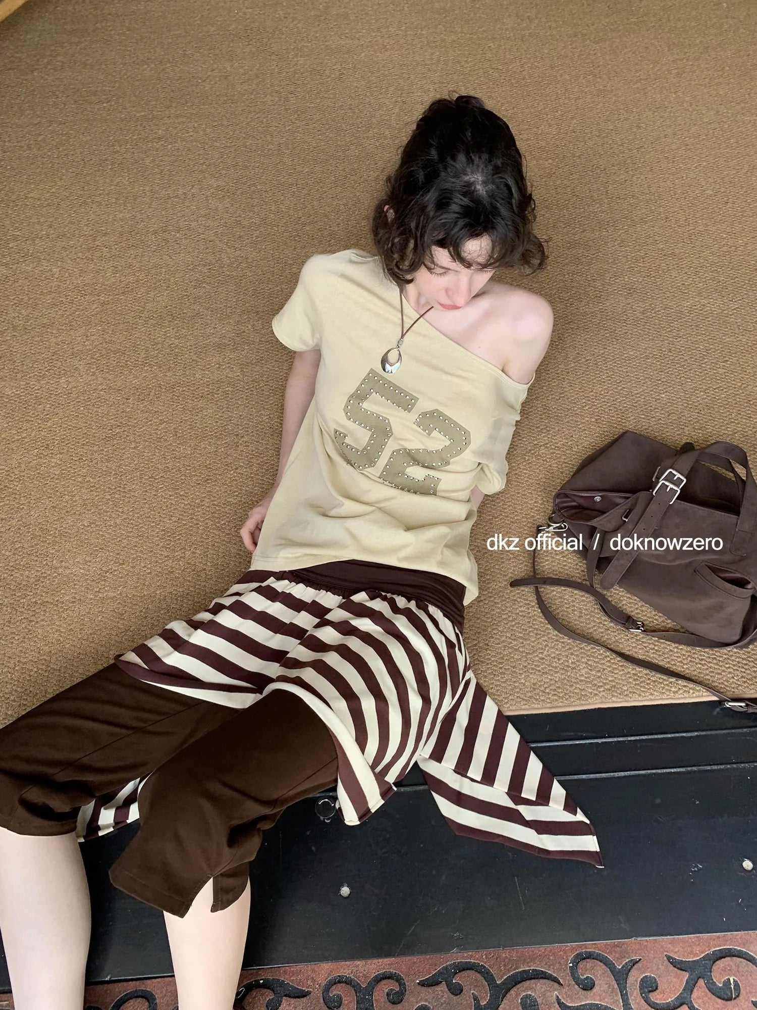 DKZ OFFICIAL Oversized Studded Print Crew Neck T-shirt