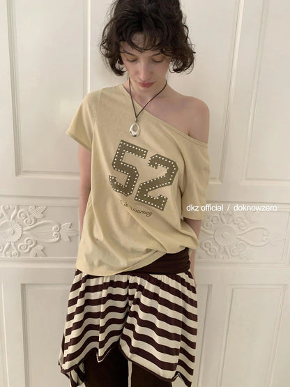DKZ OFFICIAL Oversized Studded Print Crew Neck T-shirt
