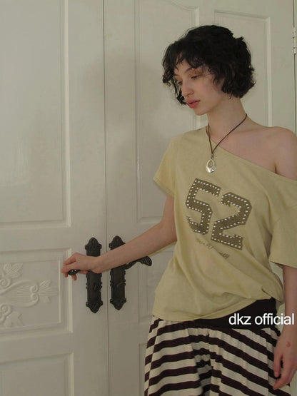 DKZ OFFICIAL Oversized Studded Print Crew Neck T-shirt