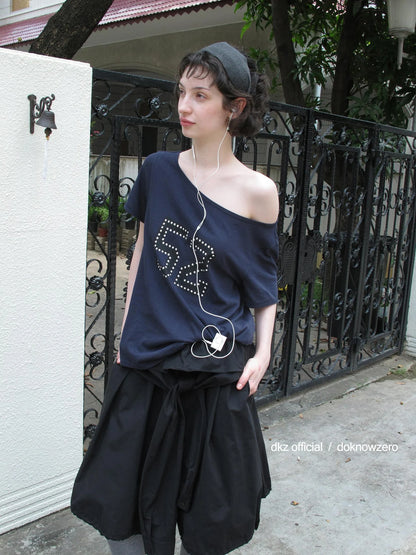 DKZ OFFICIAL Oversized Studded Print Crew Neck T-shirt