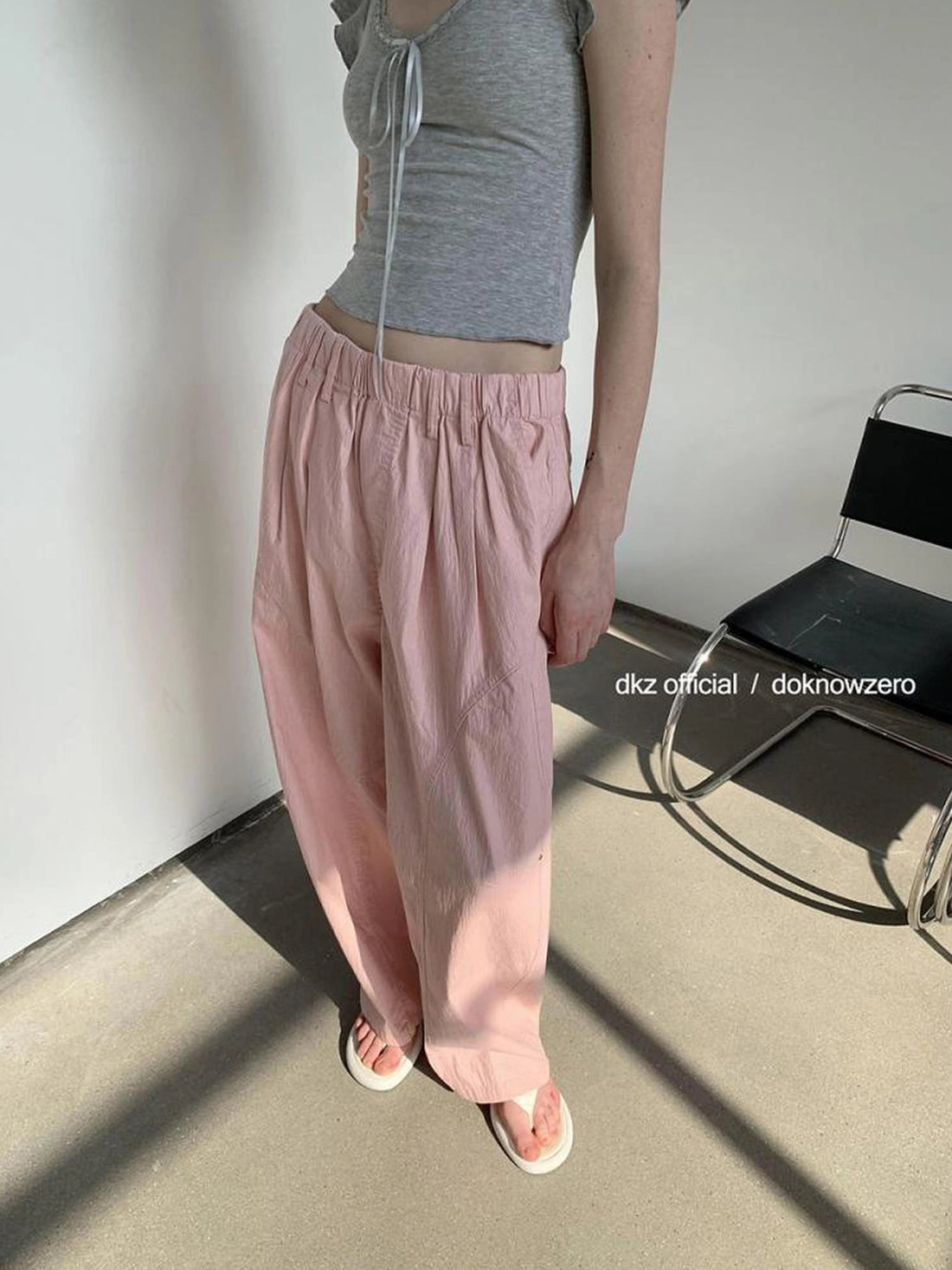 DKZ OFFICIAL Pink Wide Leg Trousers With 3D Tailoring