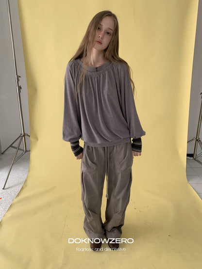 DKZ OFFICIAL Pleated Fleece Feel Round Neck Women&