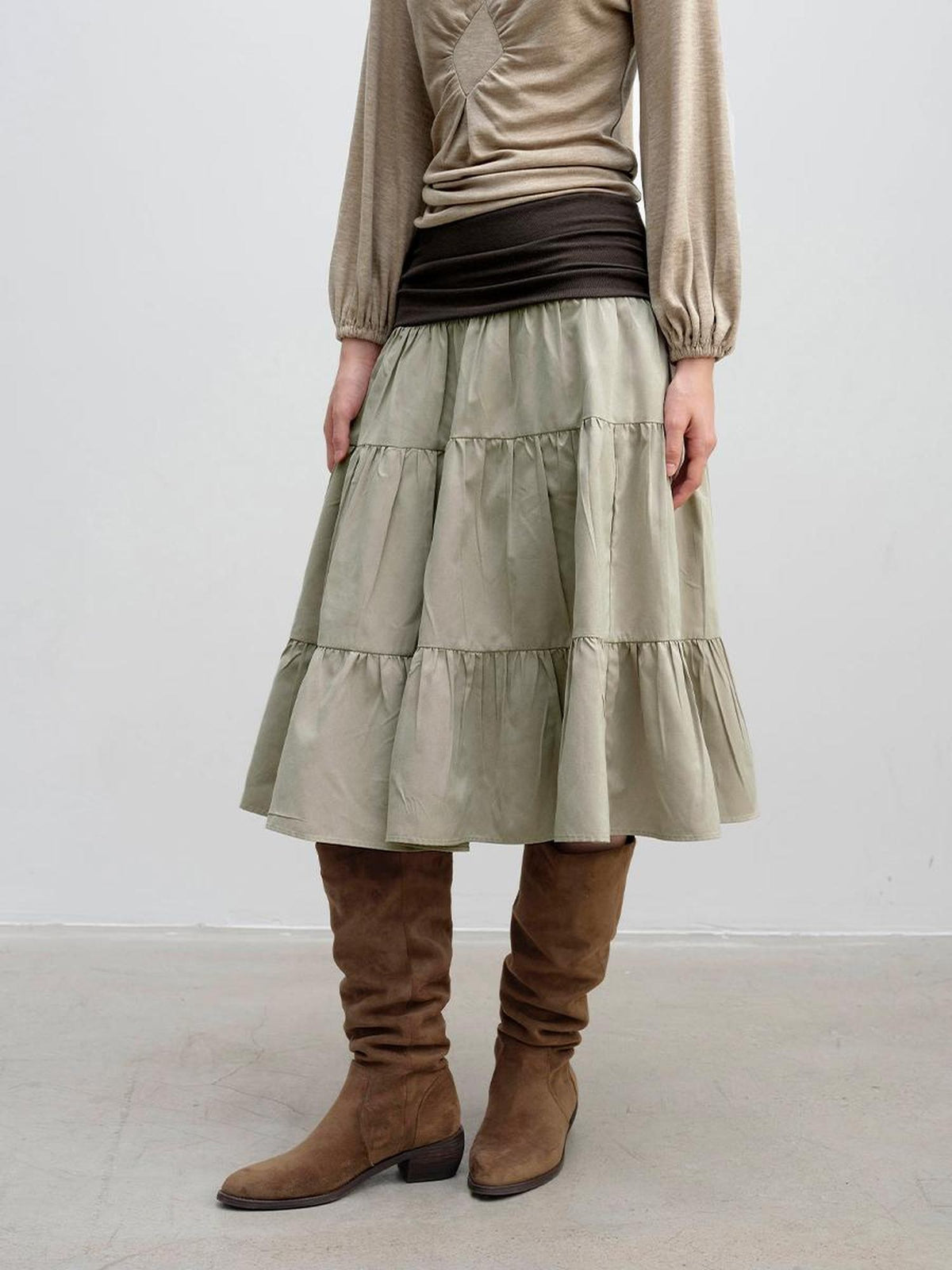 DKZ OFFICIAL Pleated Fold Over Waist Spliced Faux Fur Layered Cake Women&
