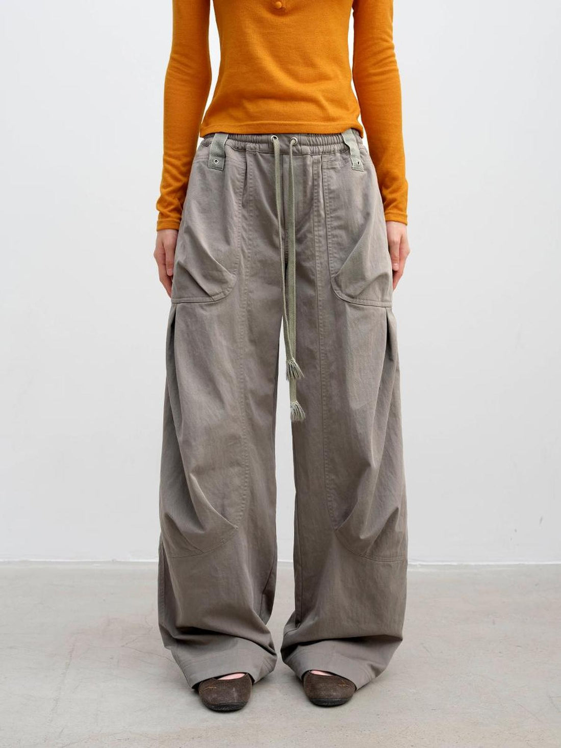 DKZ OFFICIAL Pleated Paneled Curved Loose Fit Women&