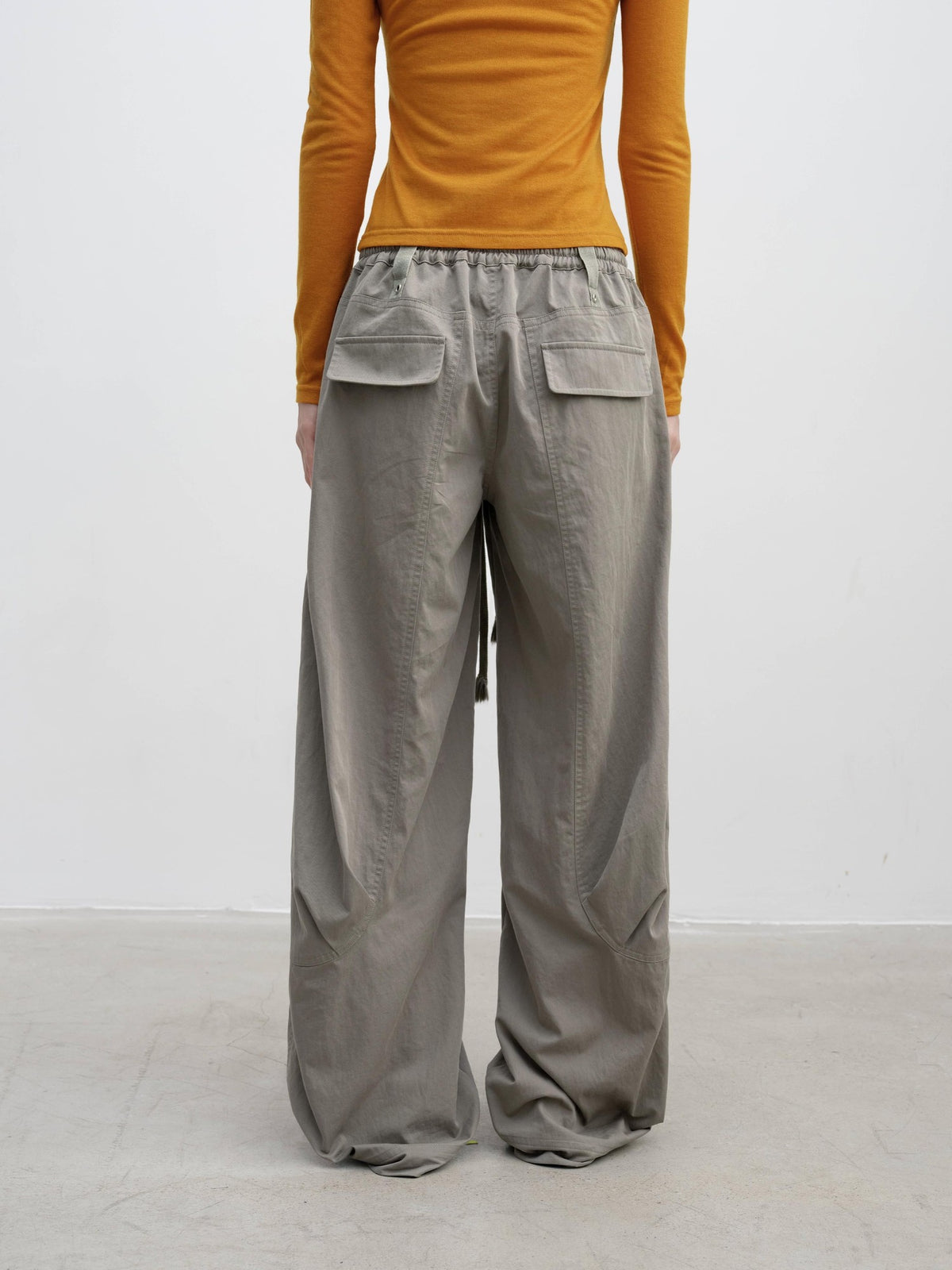 DKZ OFFICIAL Pleated Paneled Curved Loose Fit Women&