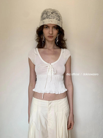 DKZ OFFICIAL Pleated Sleeveless T-shirt With Bow Tie And Scalloped Hem