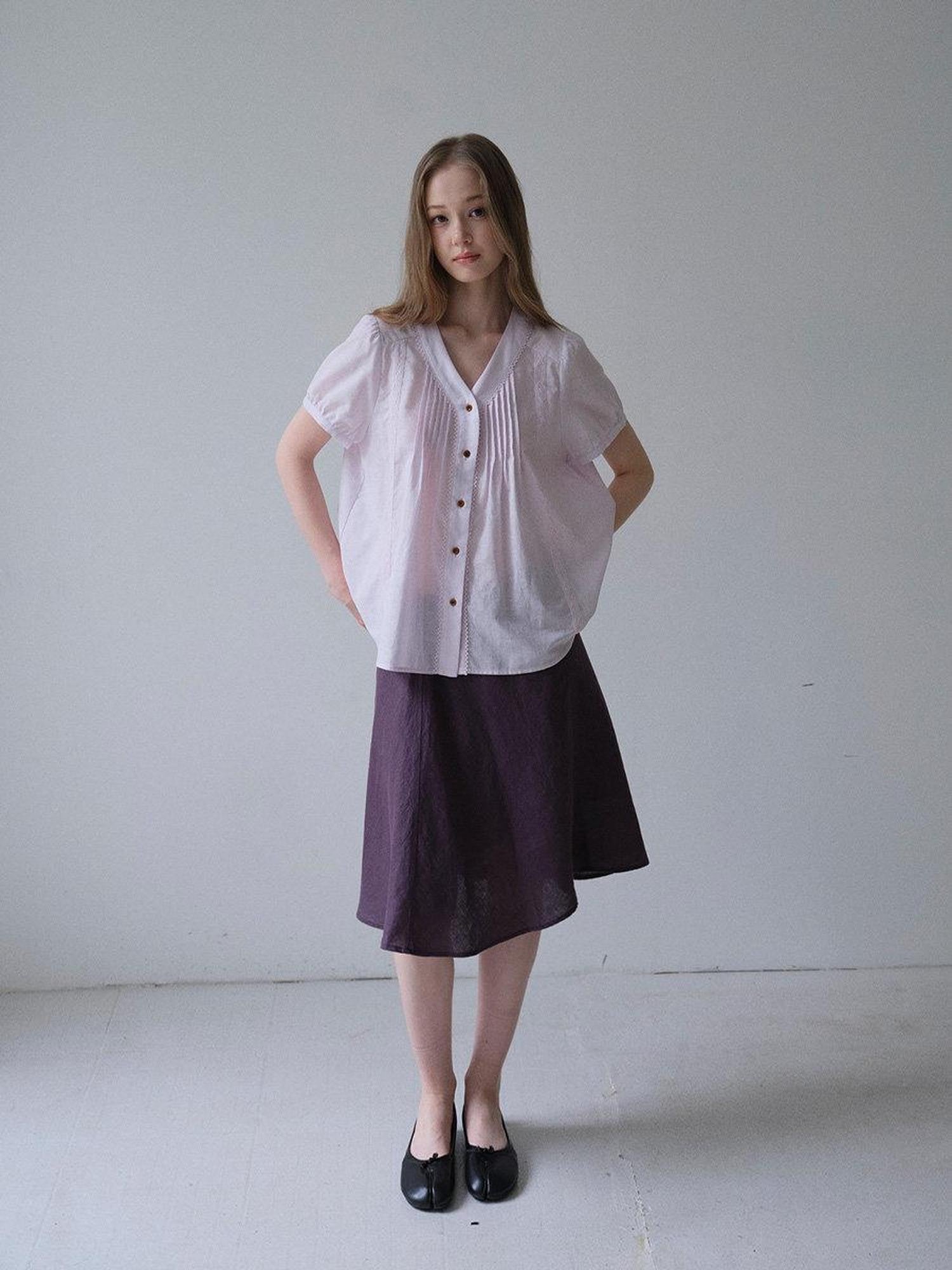 DKZ OFFICIAL Purple Pleated Embroidered V-neck Women&