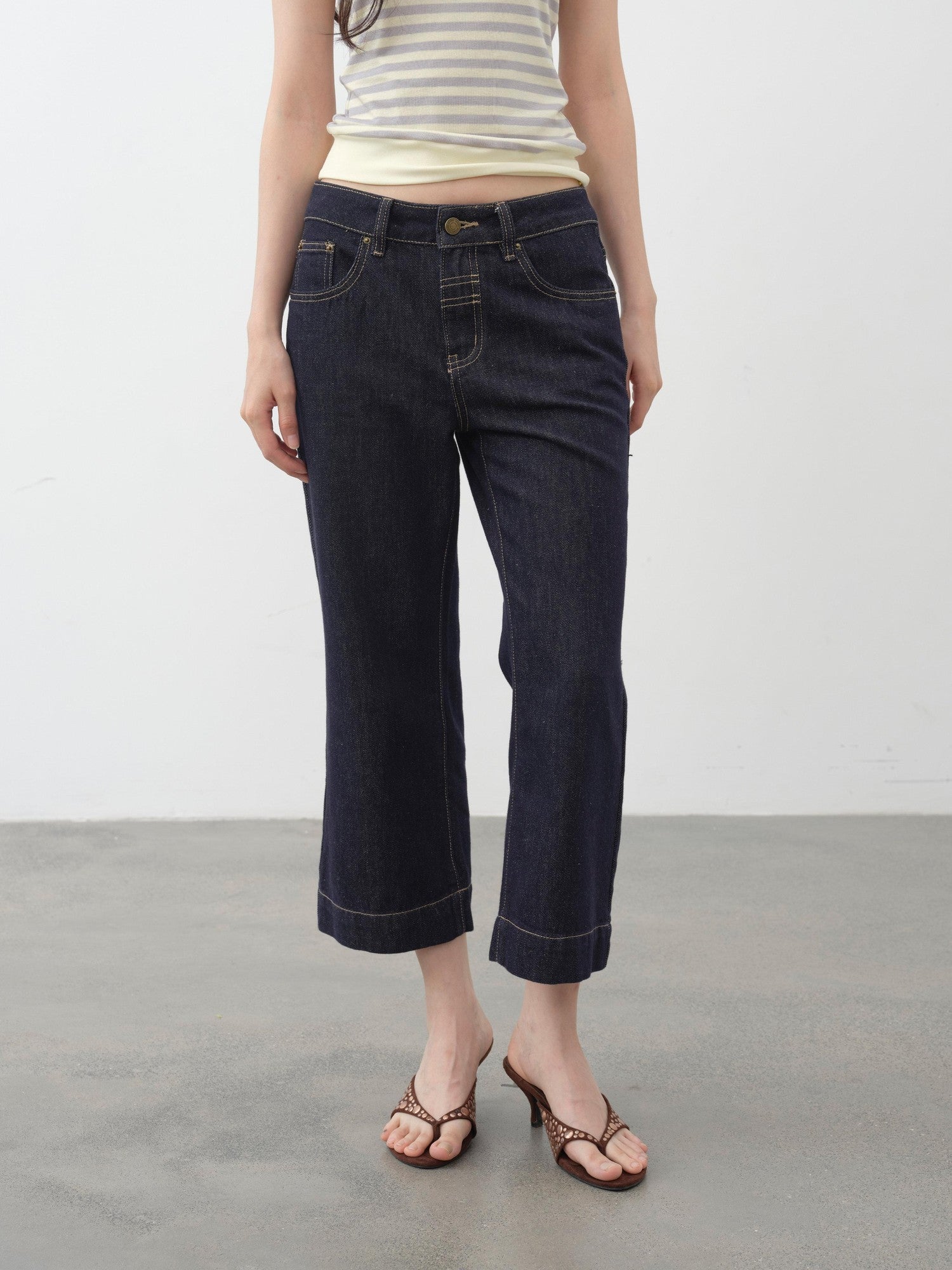 DKZ OFFICIAL Raw Indigo Button Fly Cropped Mid Stretch Women&