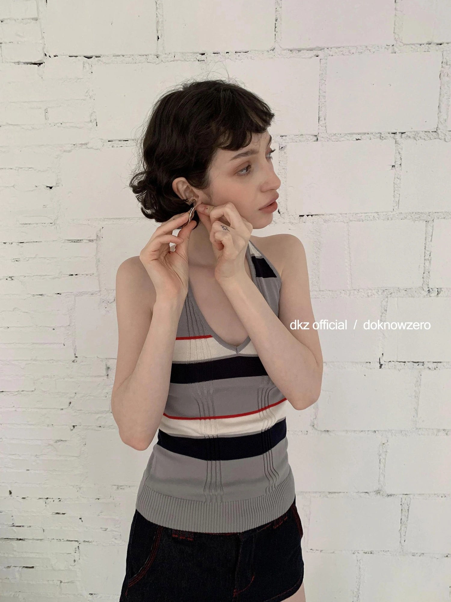 DKZ OFFICIAL Rayon Wool Blend Striped Halter Top