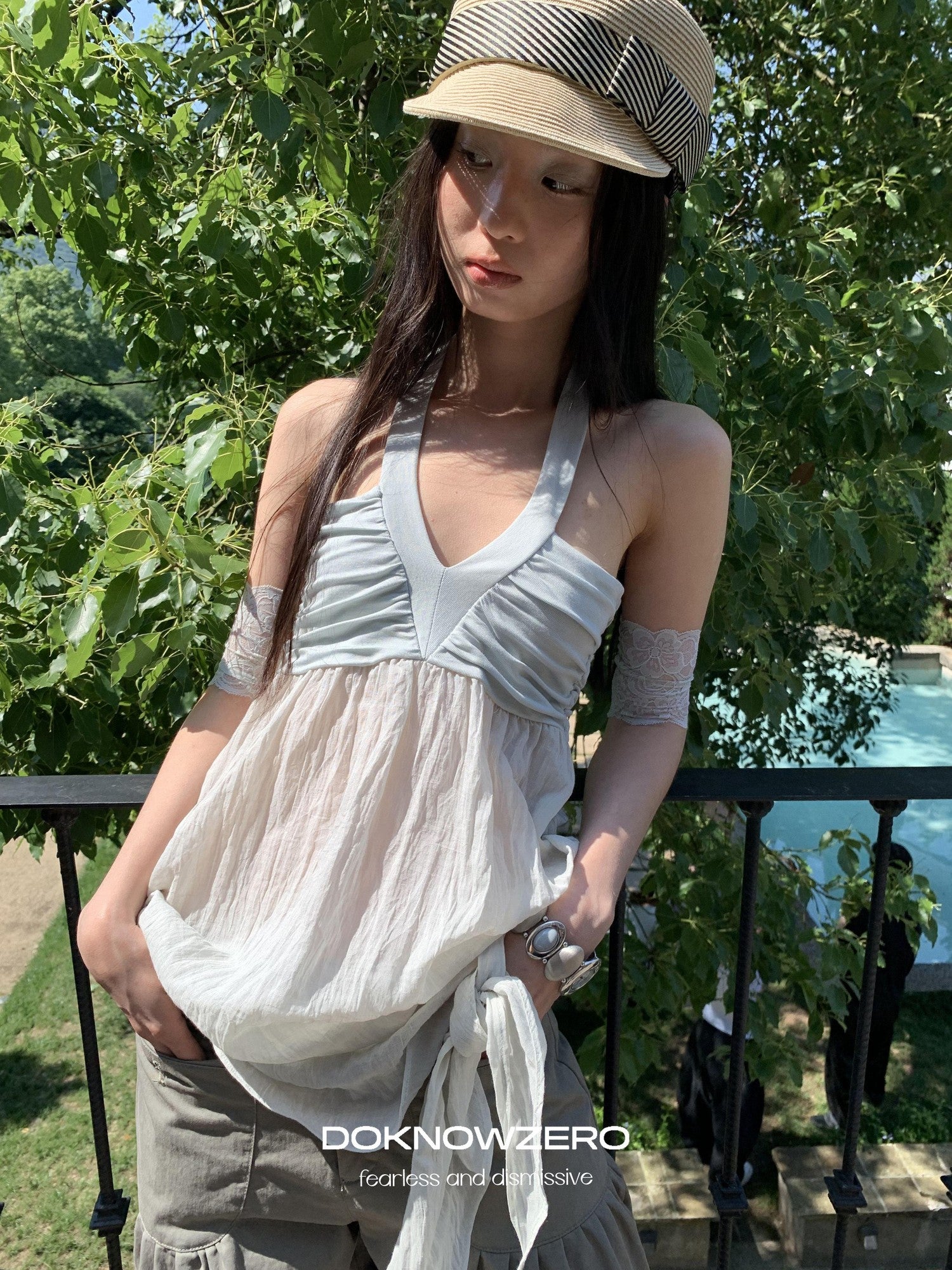 DKZ OFFICIAL Relaxed Resort Back Braided Ribbon V-neck Mesh Women&