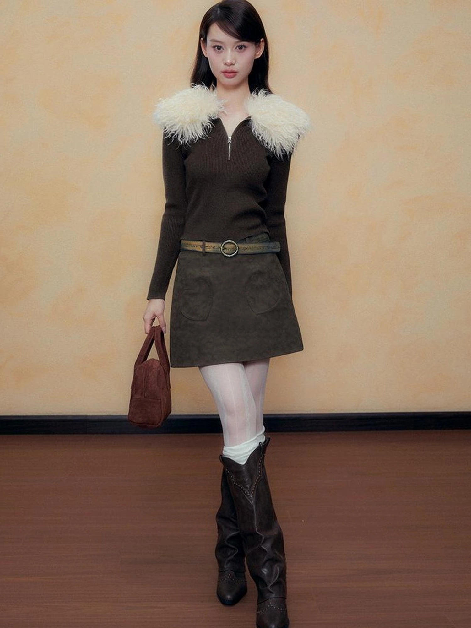 DKZ OFFICIAL Retro Brown Faux Fur Collar Knit Sweater