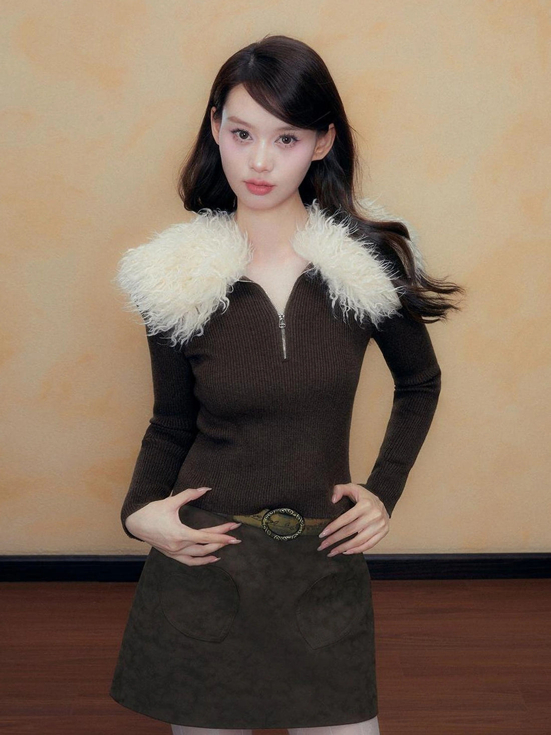 DKZ OFFICIAL Retro Brown Faux Fur Collar Knit Sweater