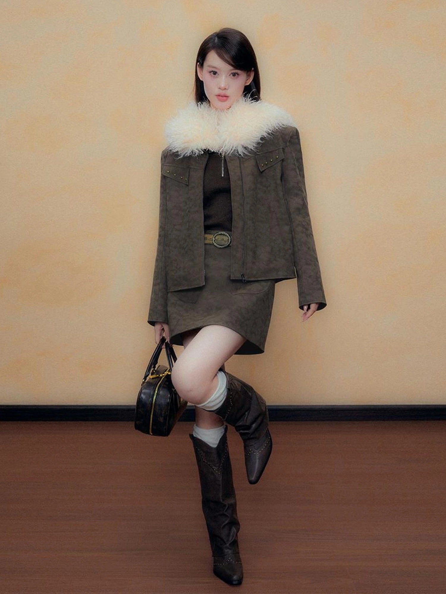 DKZ OFFICIAL Retro Brown Faux Fur Collar Knit Sweater