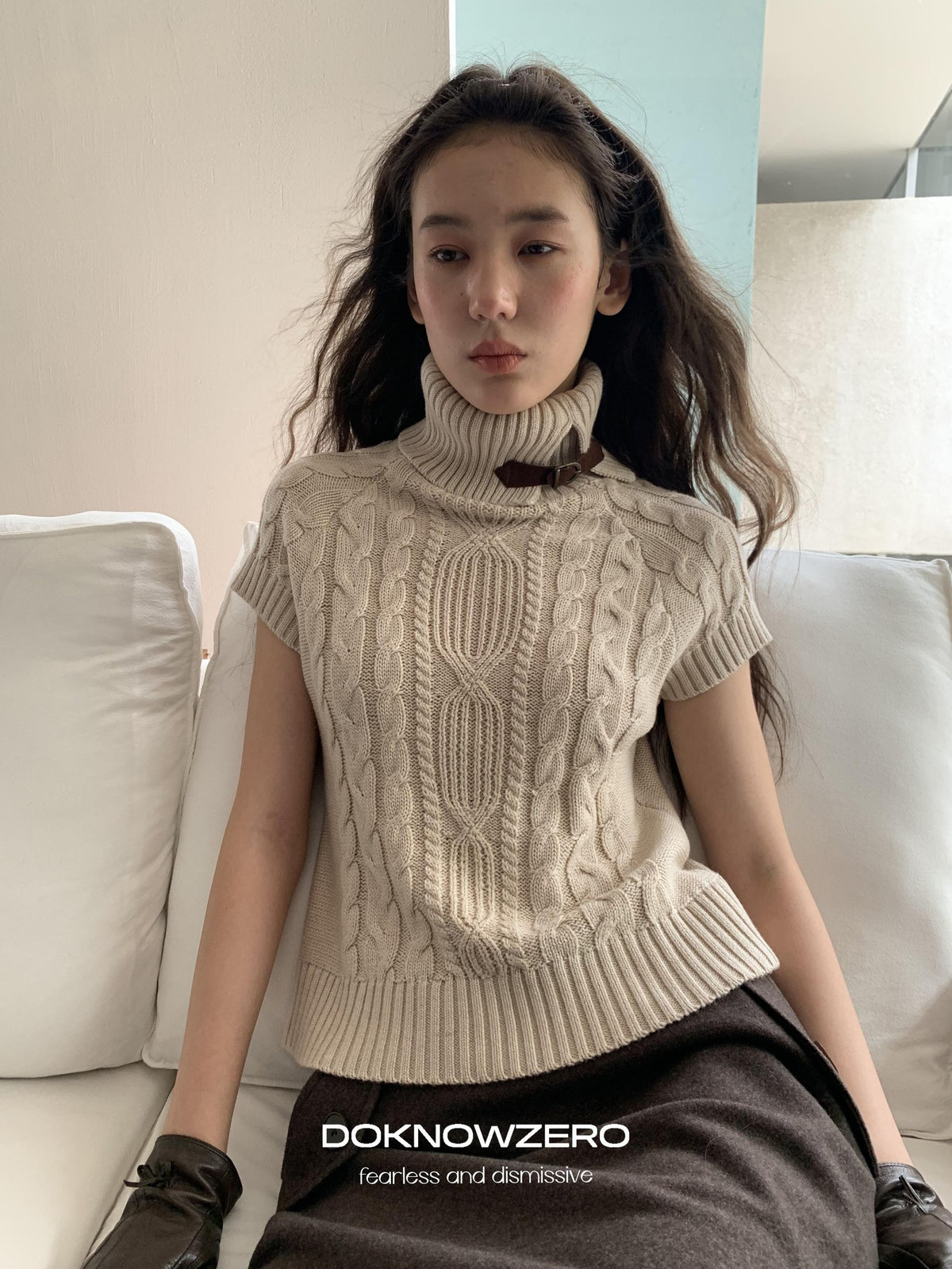 DKZ OFFICIAL Retro Cable Knit High Neck Short Sleeve Women&