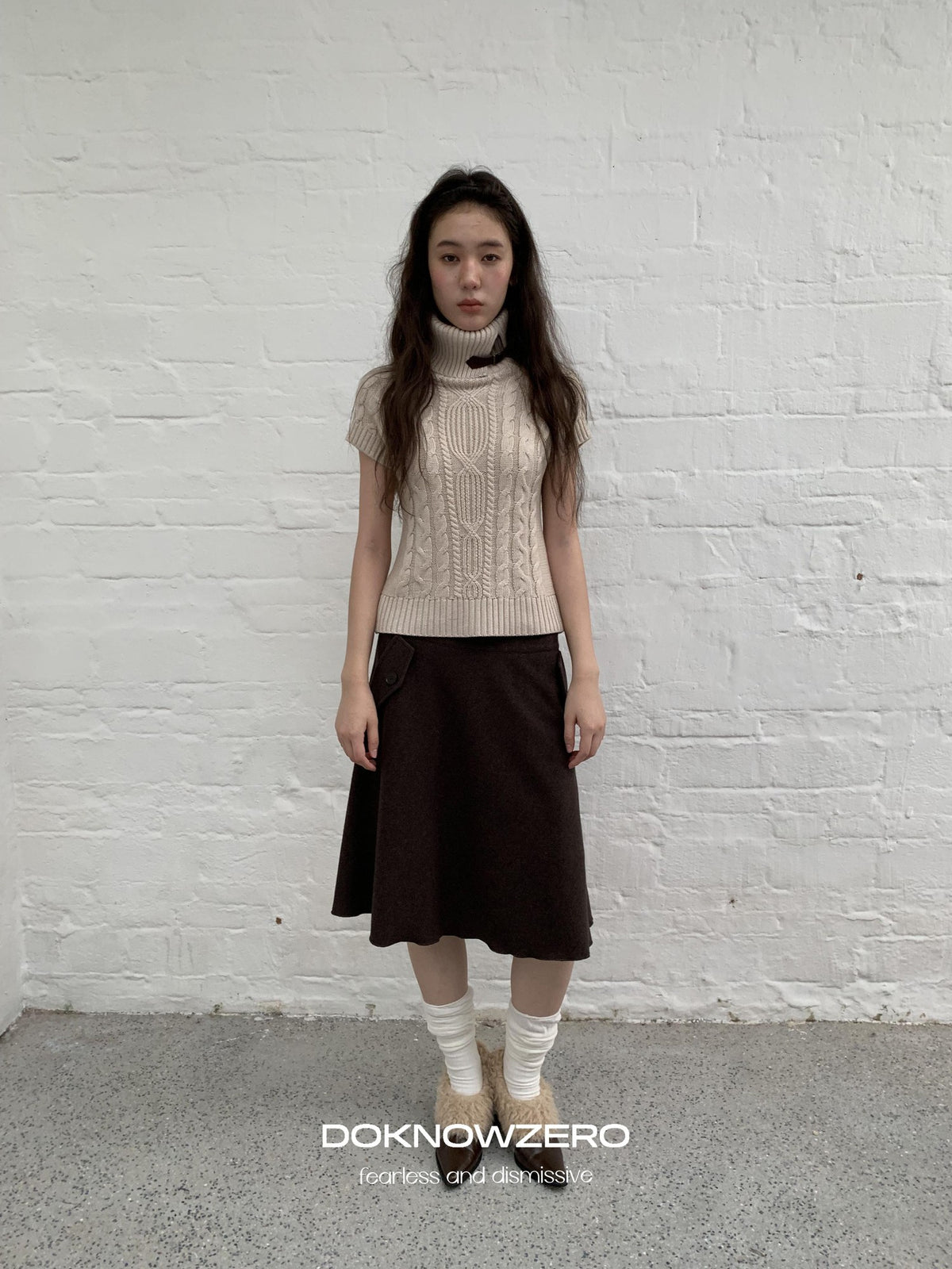 DKZ OFFICIAL Retro Cable Knit High Neck Short Sleeve Women&