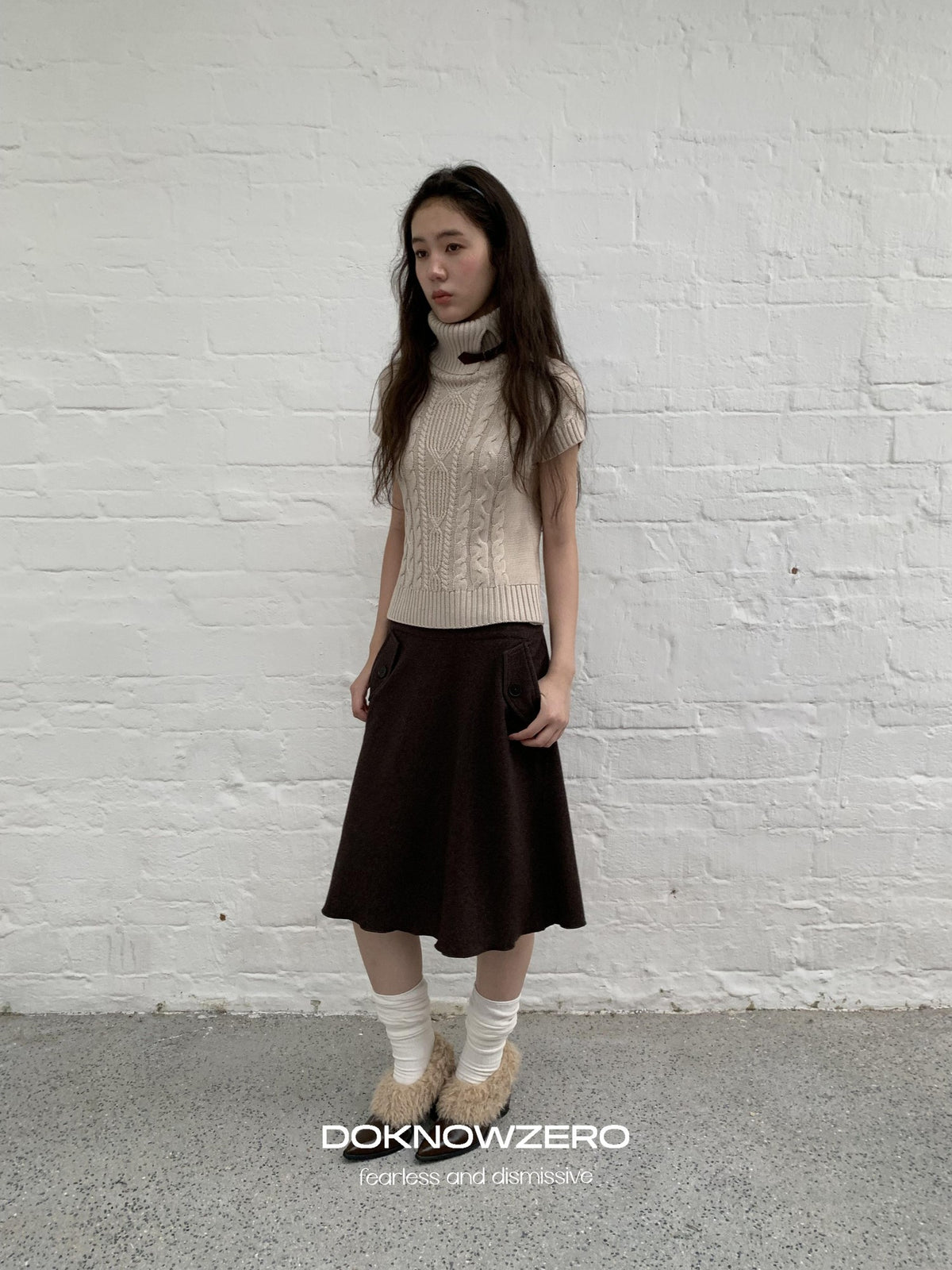 DKZ OFFICIAL Retro Cable Knit High Neck Short Sleeve Women&